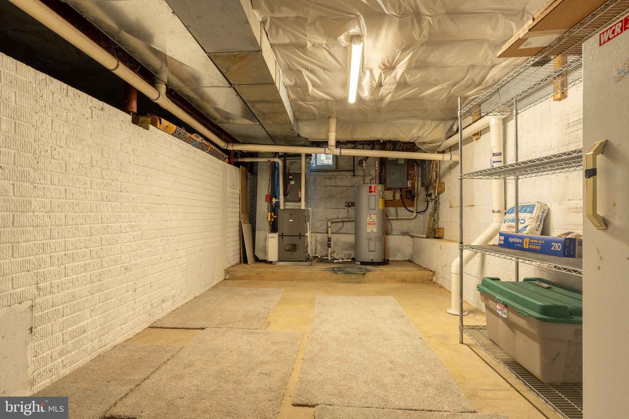 DAMASCUS OUTSIDE - Residential