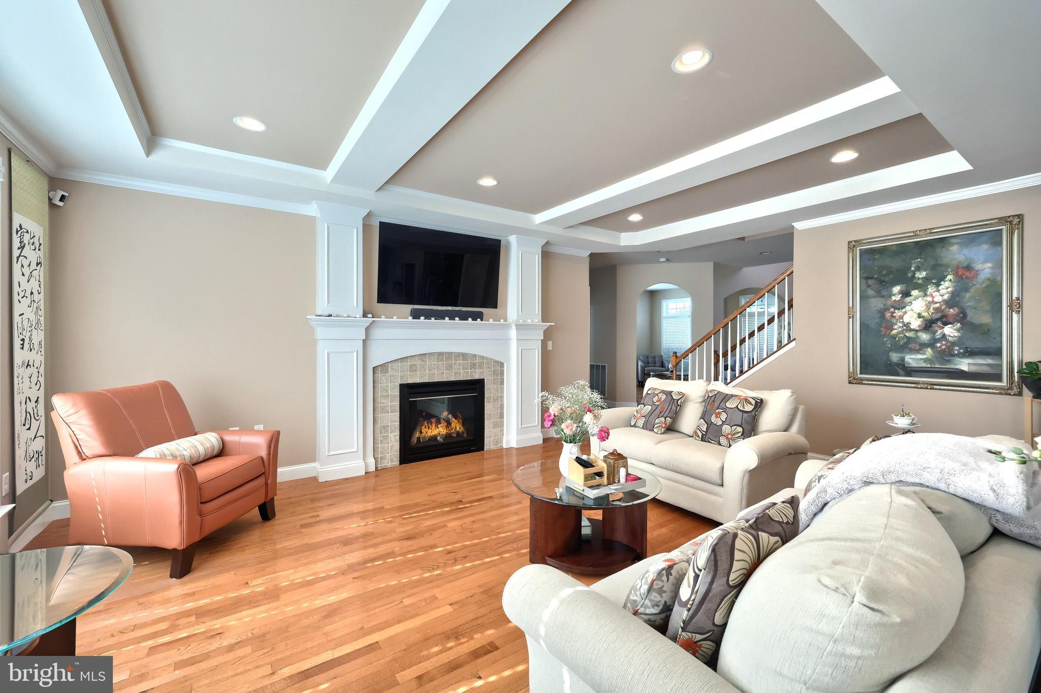 2769 MEADOW CROSS WAY