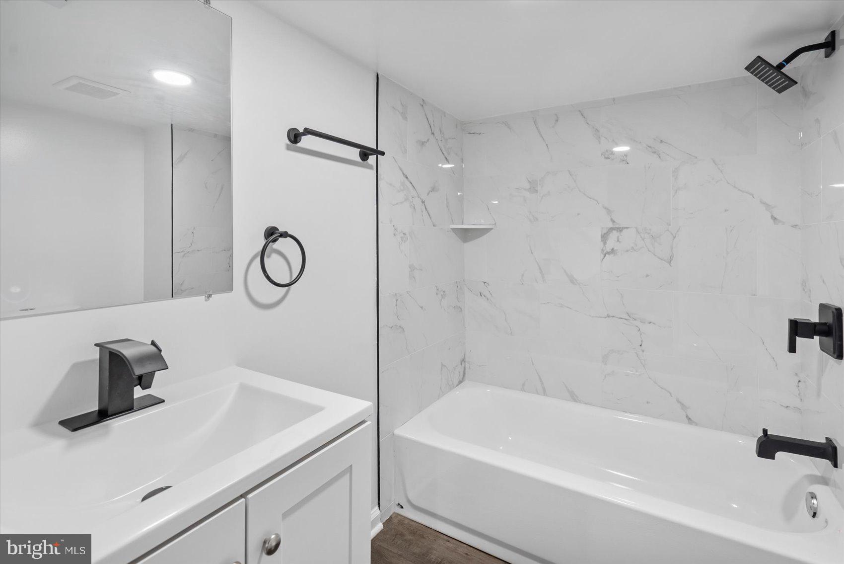 PARKVILLE - Residential