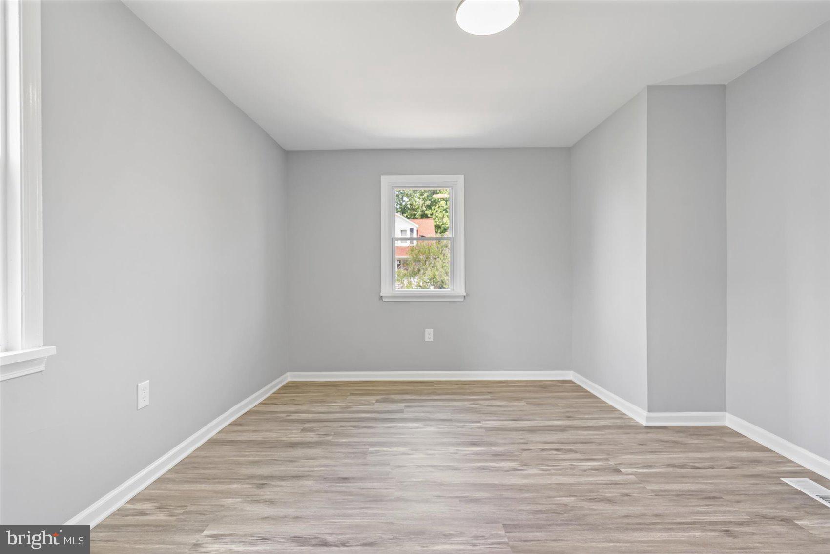 PARKVILLE - Residential