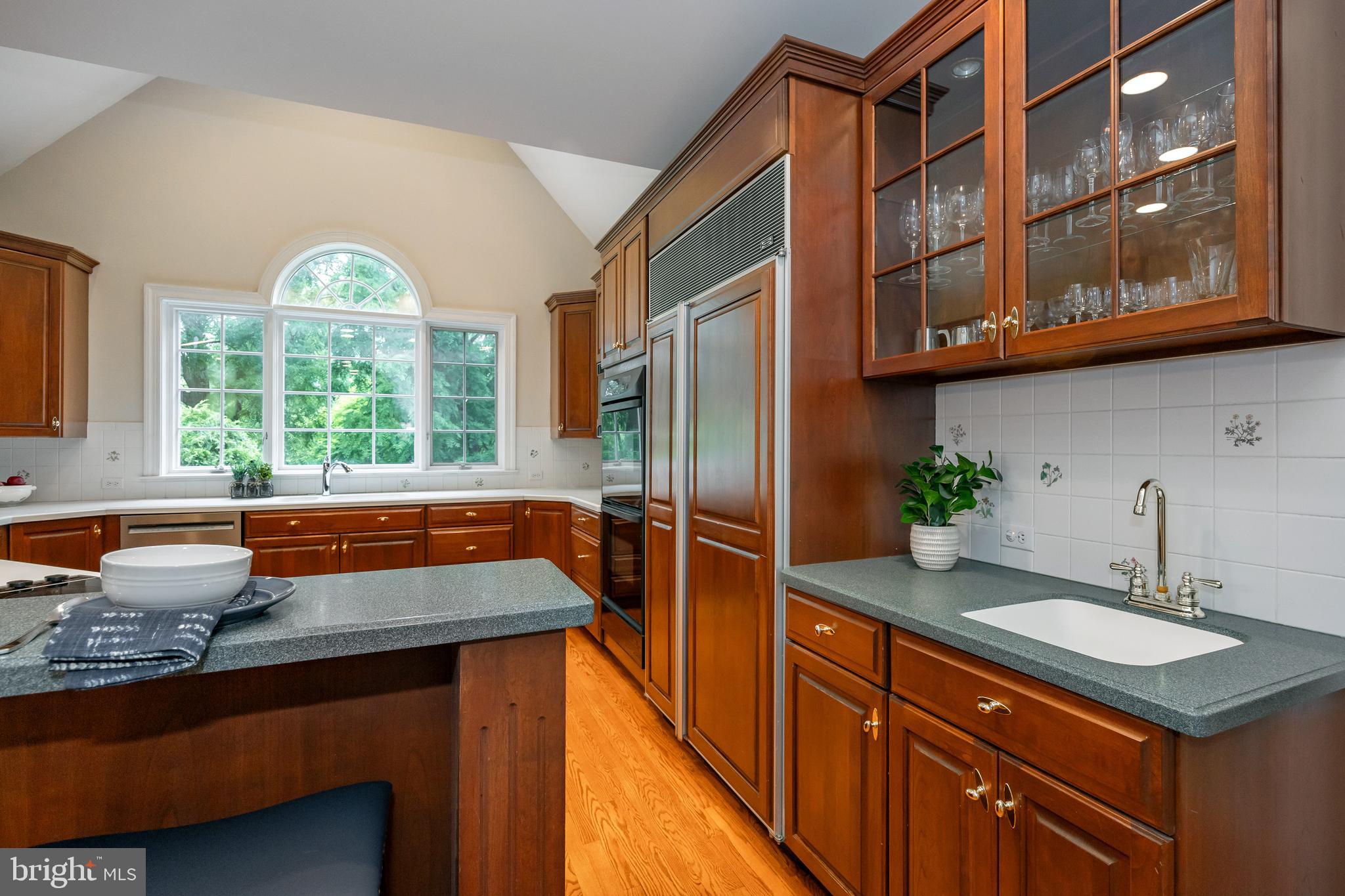 STURBRIDGE - Residential