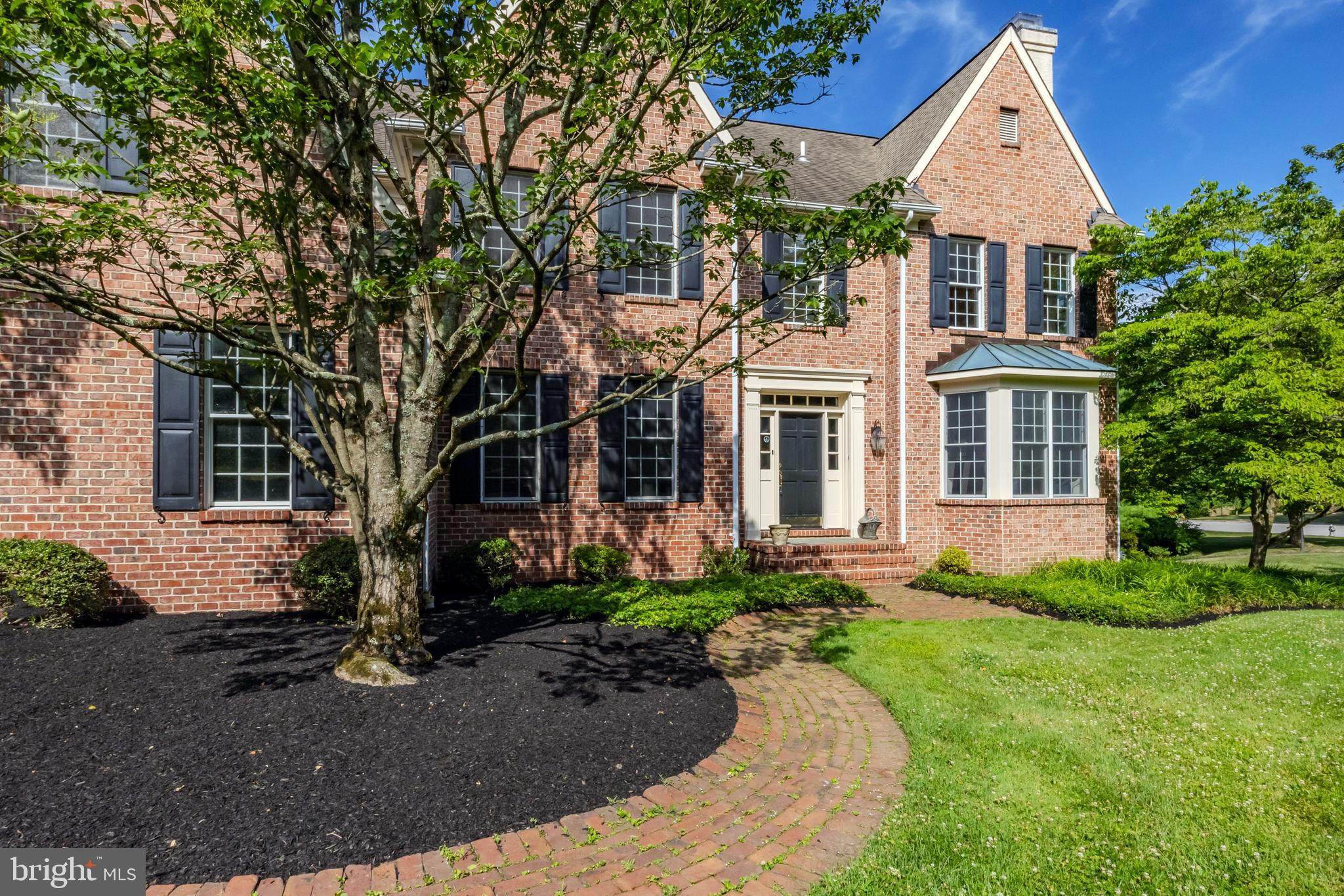 STURBRIDGE - Residential