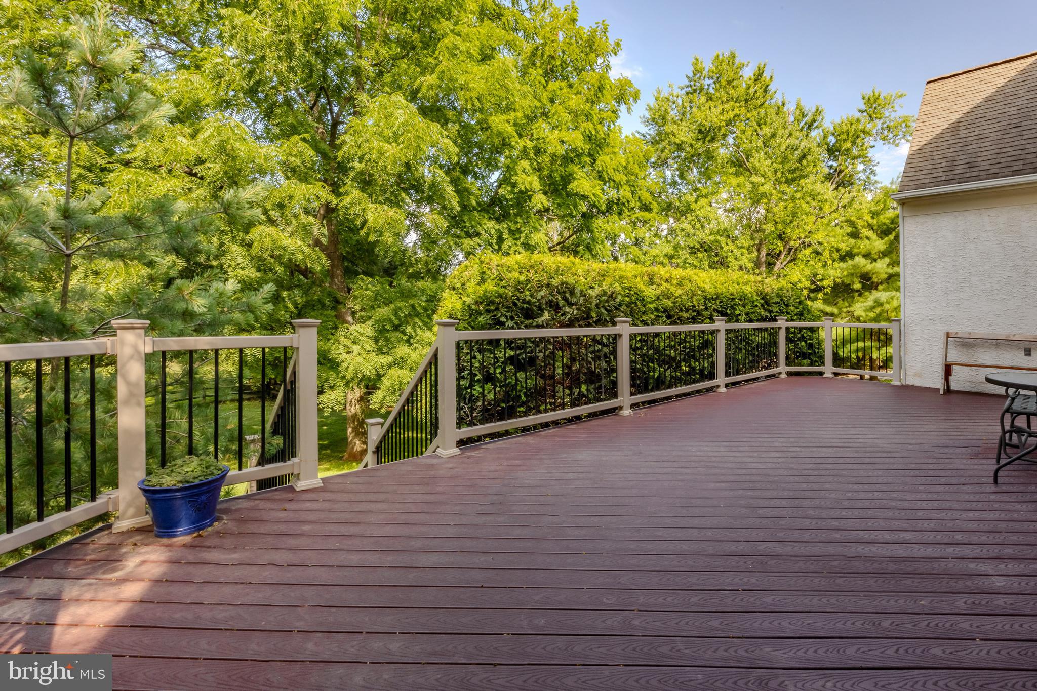 STURBRIDGE - Residential