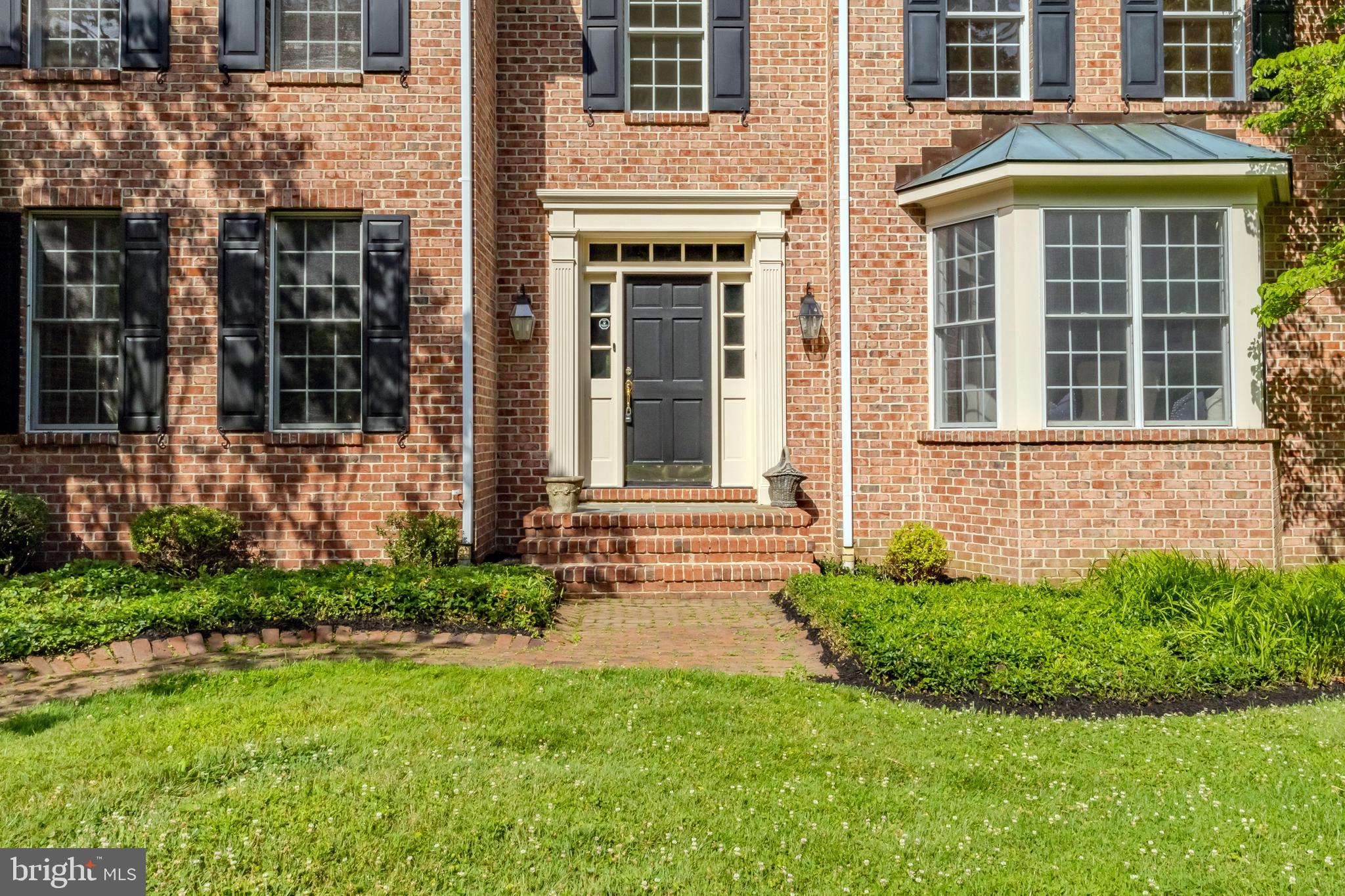 STURBRIDGE - Residential