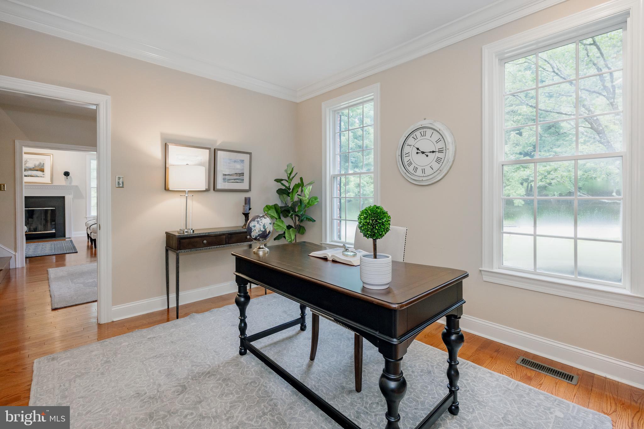 STURBRIDGE - Residential