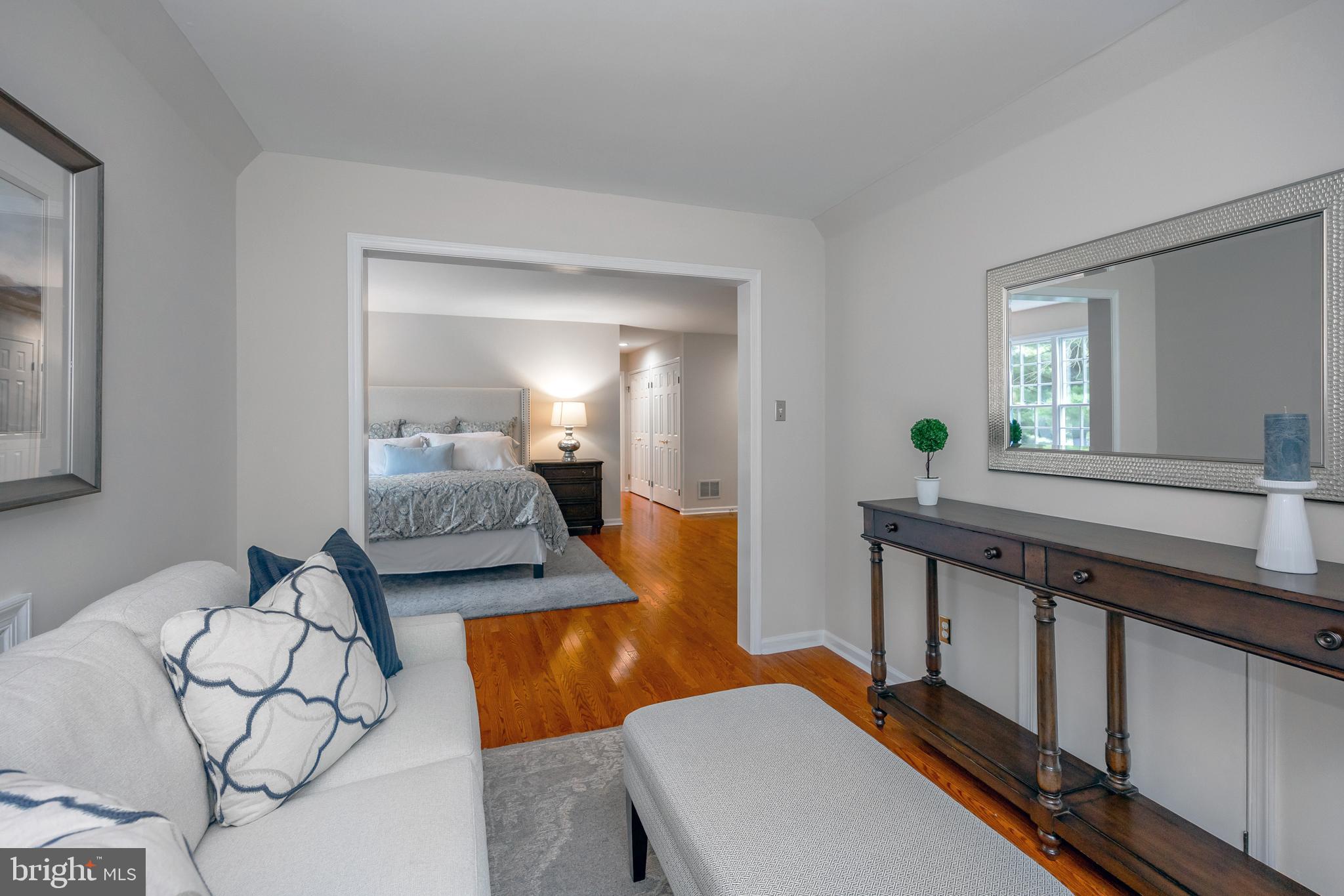 STURBRIDGE - Residential