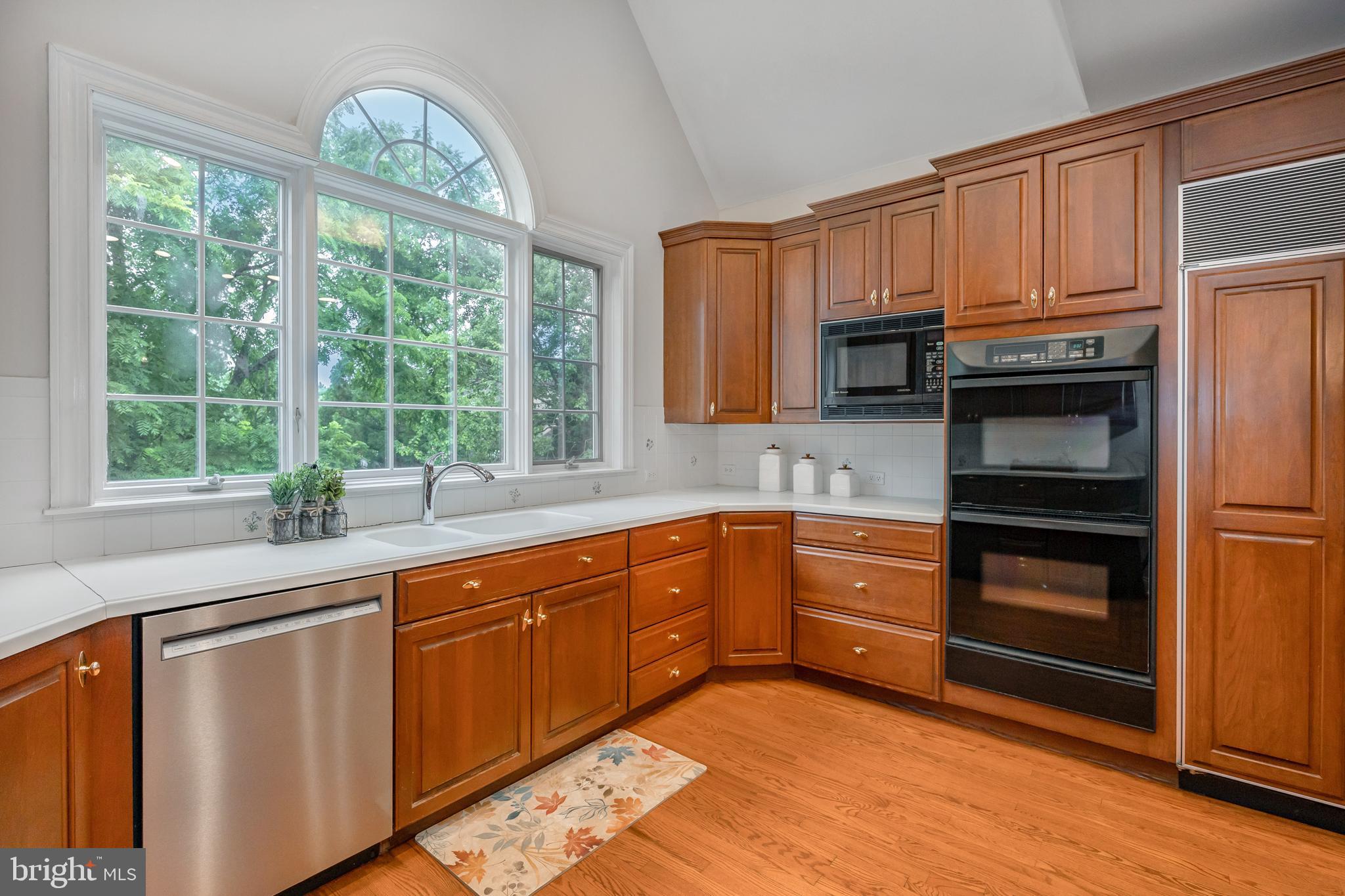 STURBRIDGE - Residential