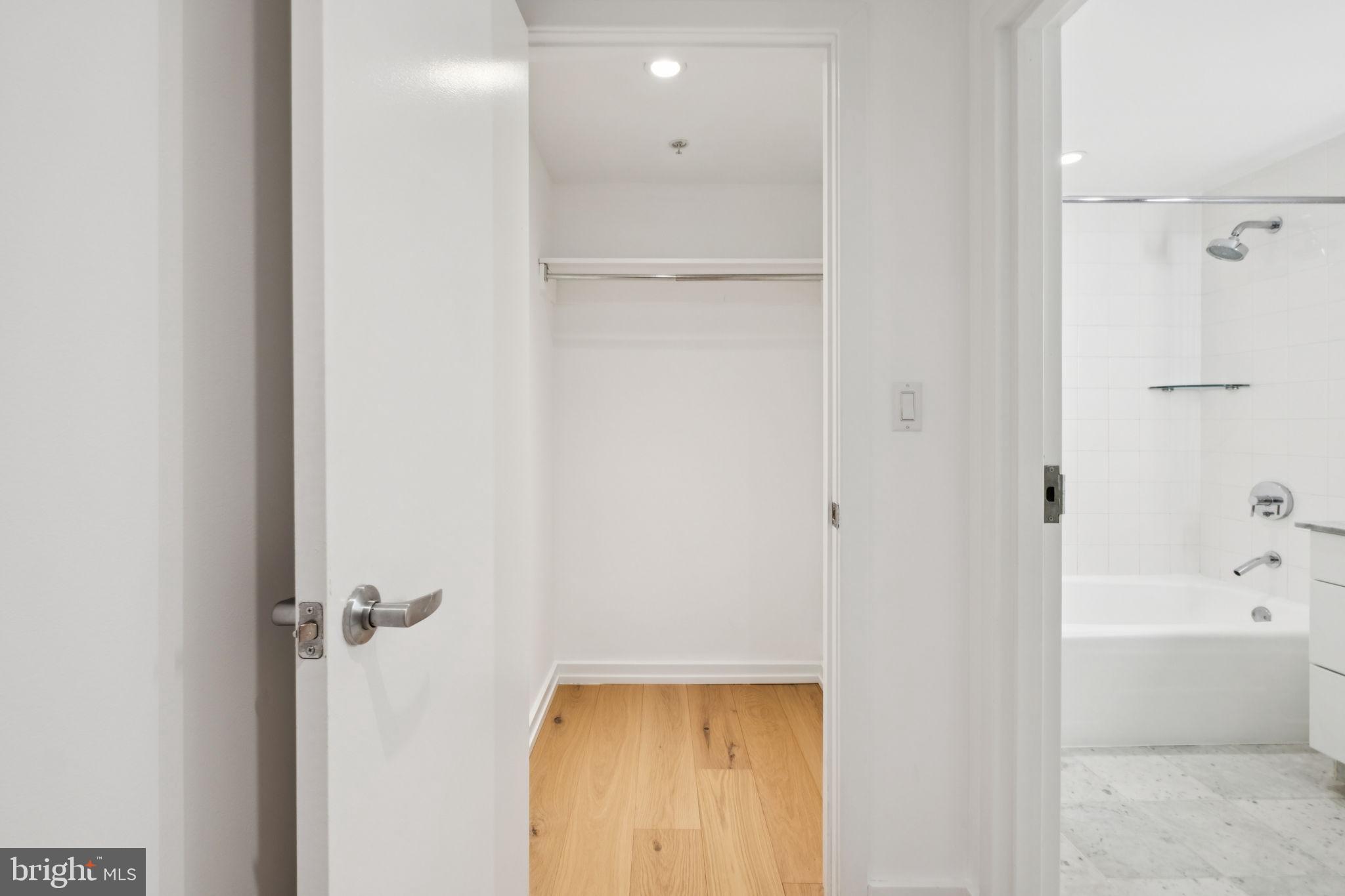 RITTENHOUSE SQUARE - Residential Lease