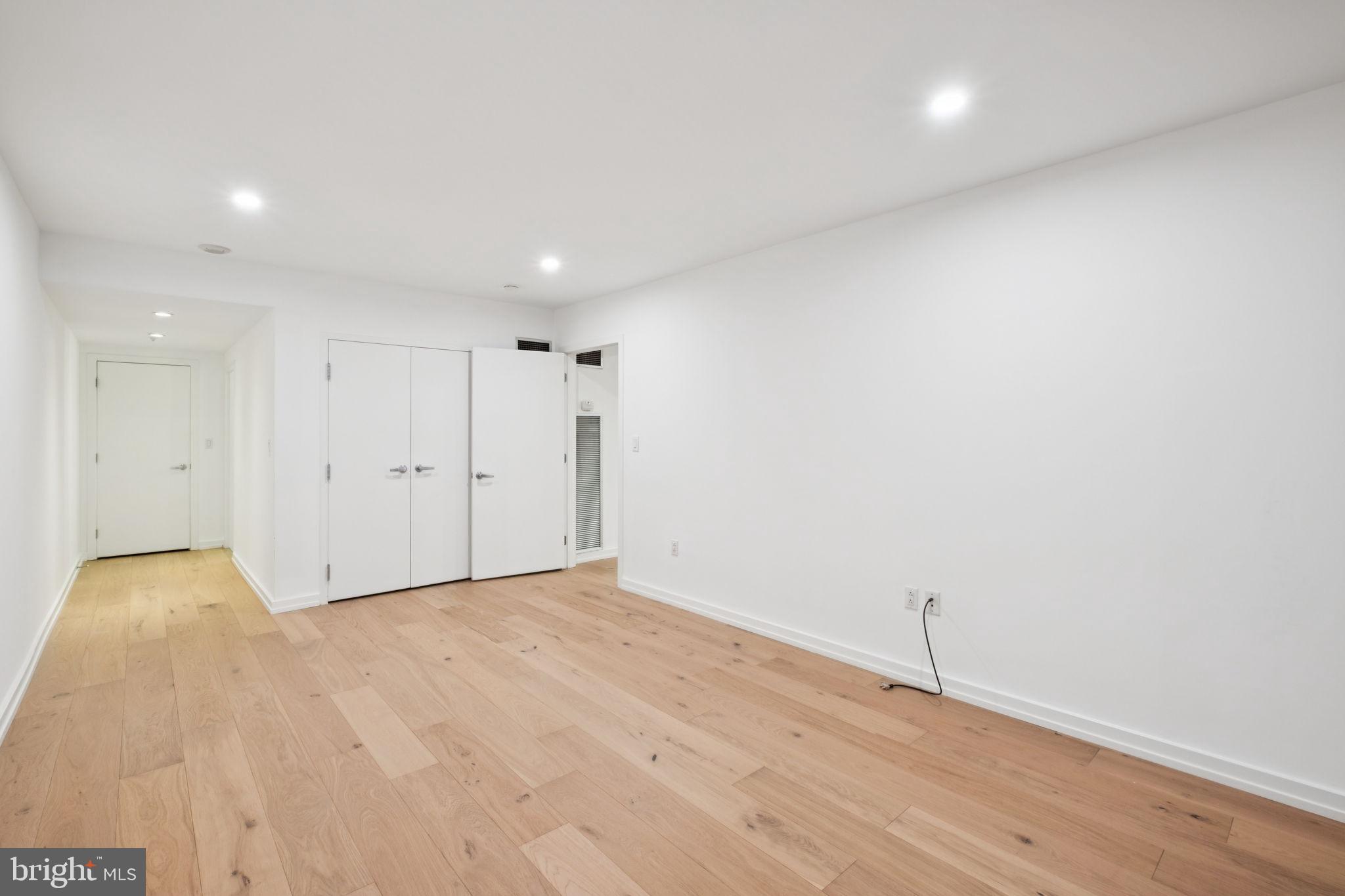 RITTENHOUSE SQUARE - Residential Lease