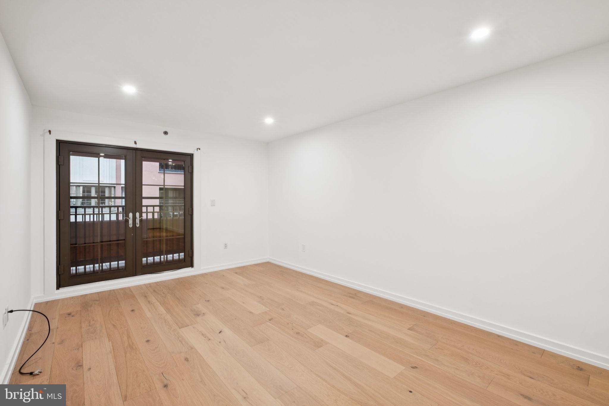 RITTENHOUSE SQUARE - Residential Lease