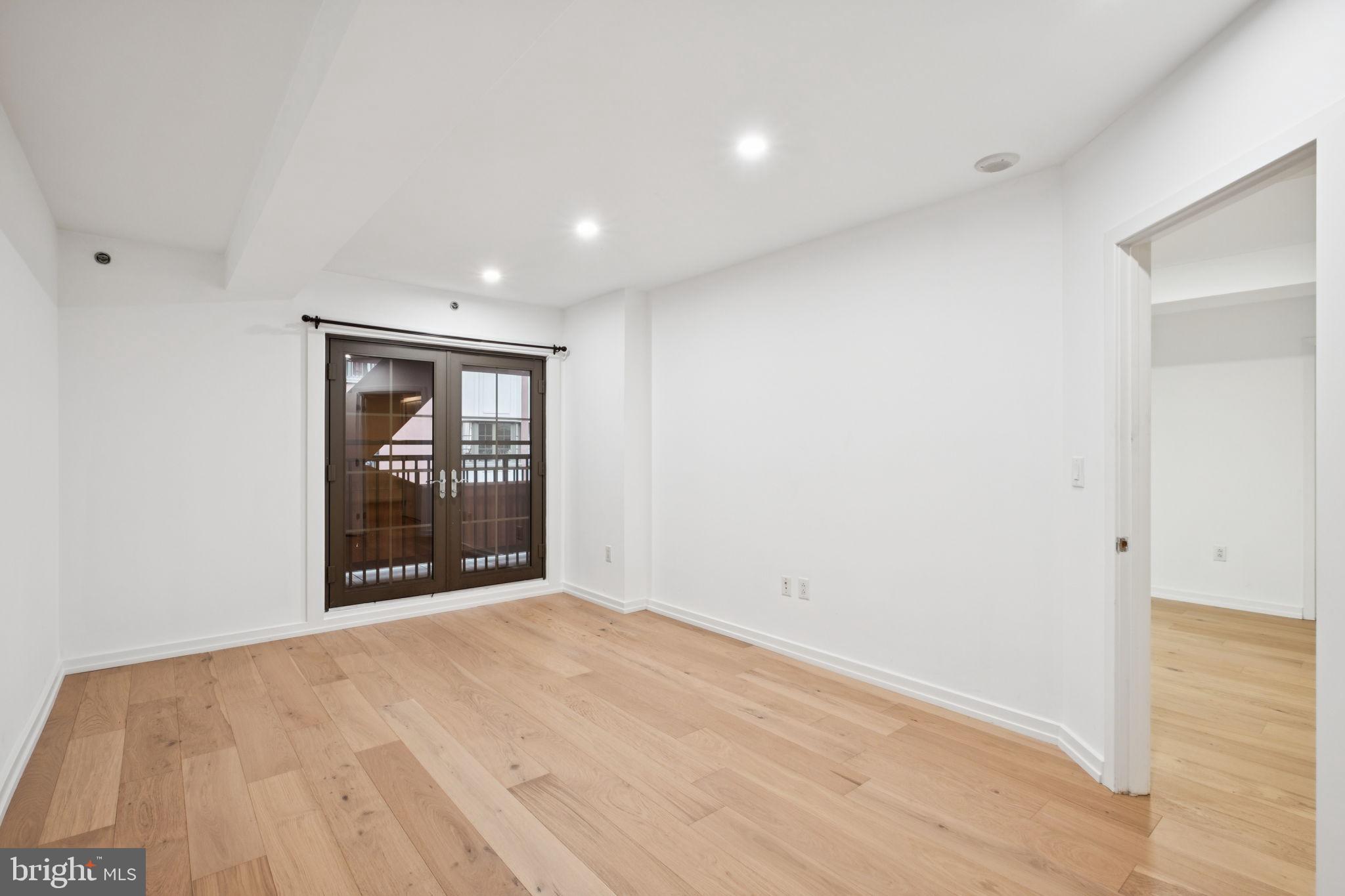 RITTENHOUSE SQUARE - Residential Lease