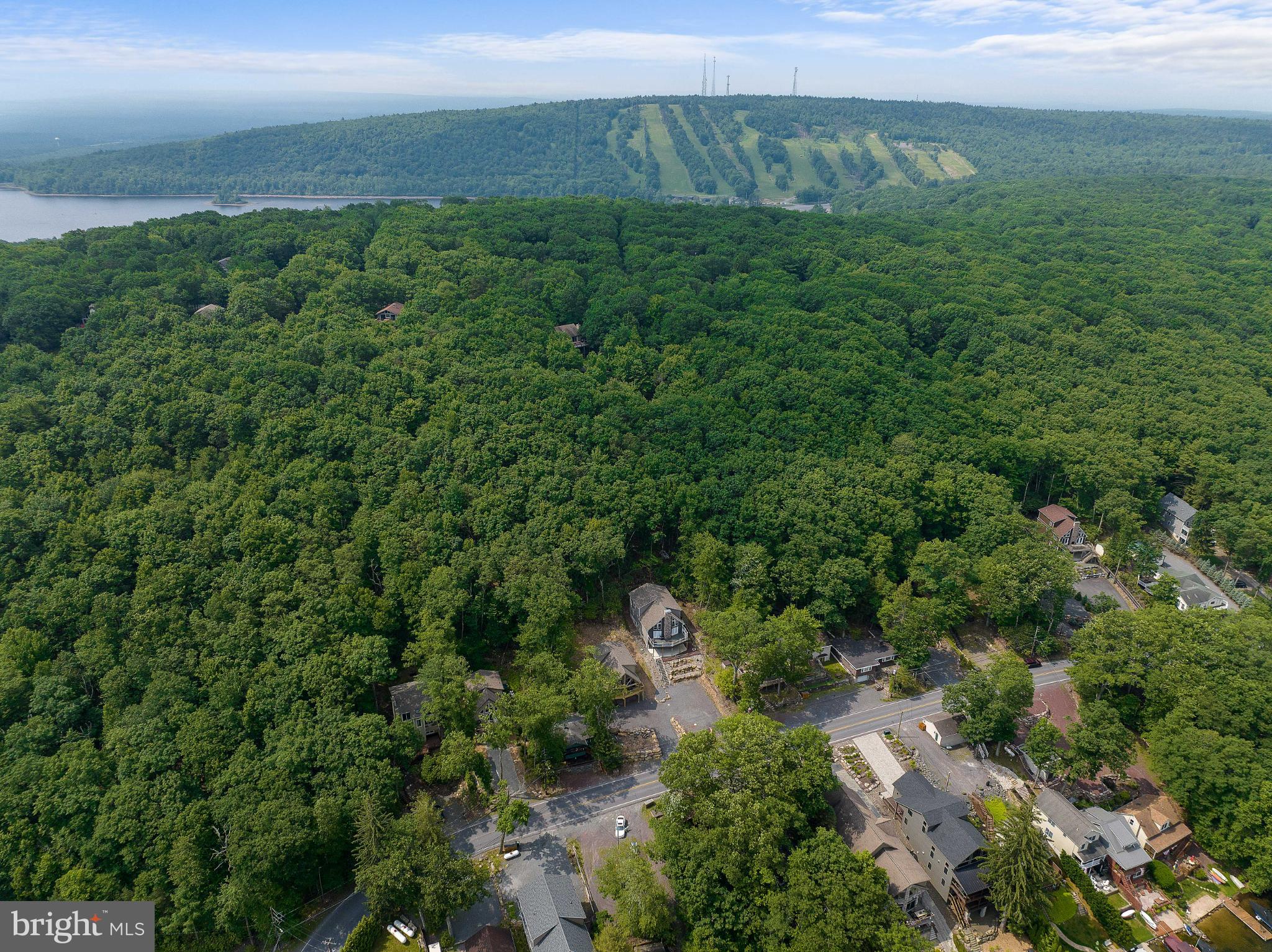 LAKE HARMONY - Residential