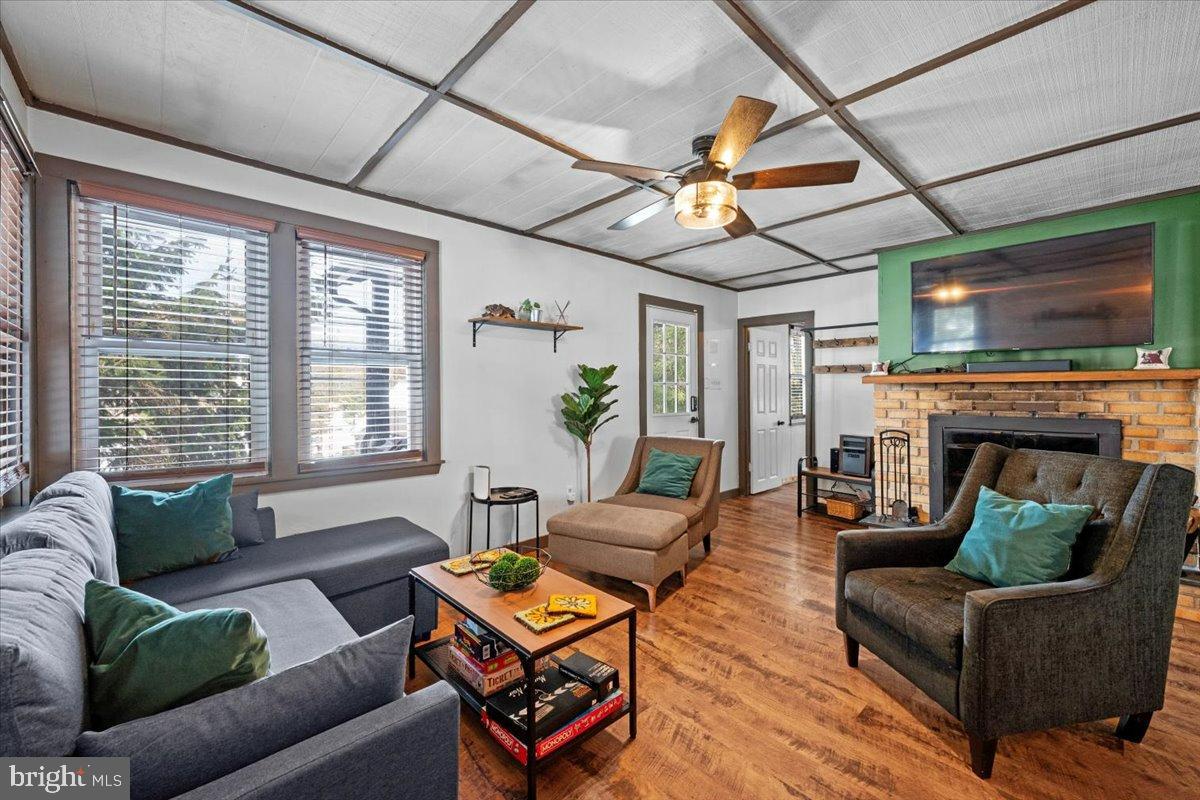 LAKE HARMONY - Residential