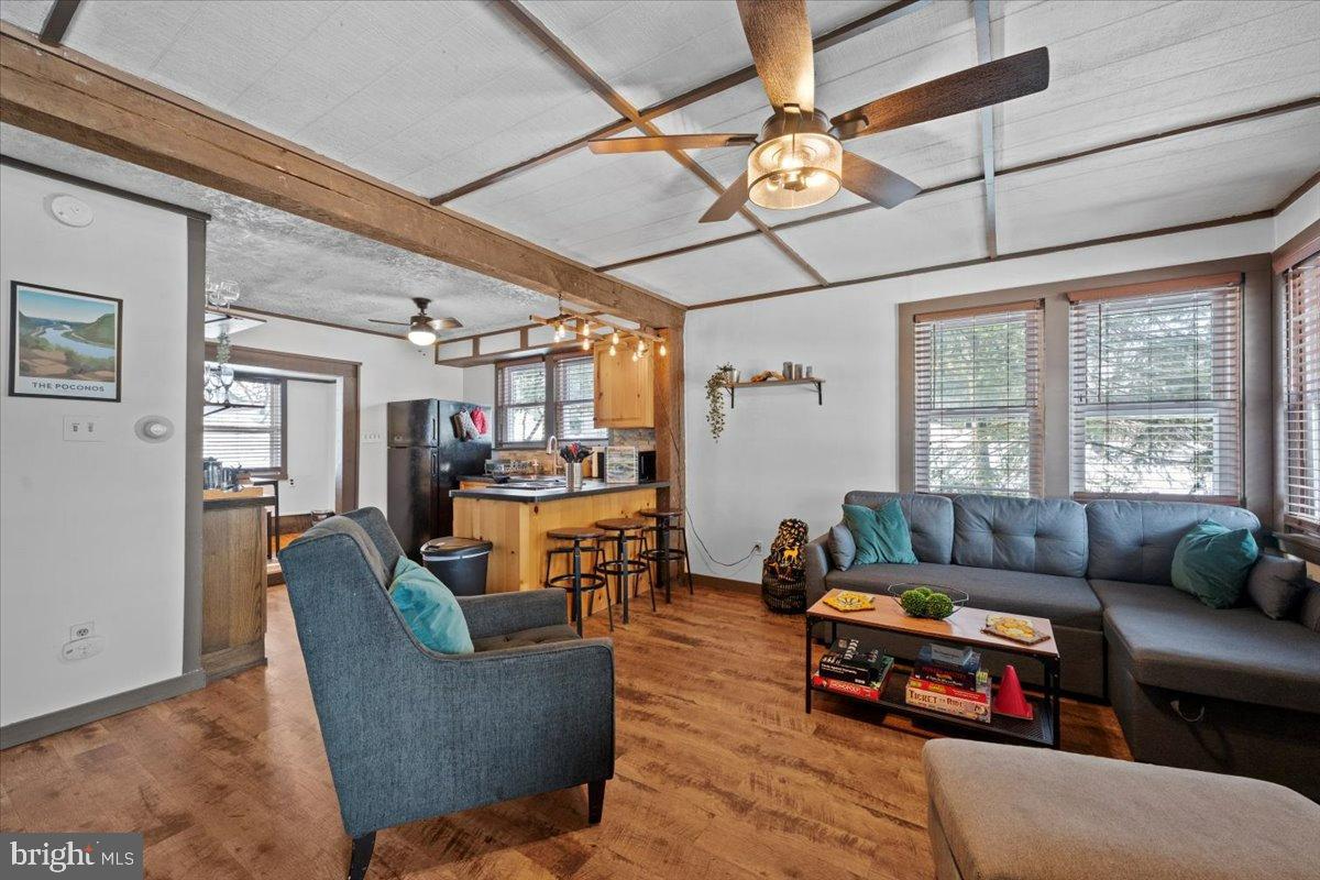 LAKE HARMONY - Residential