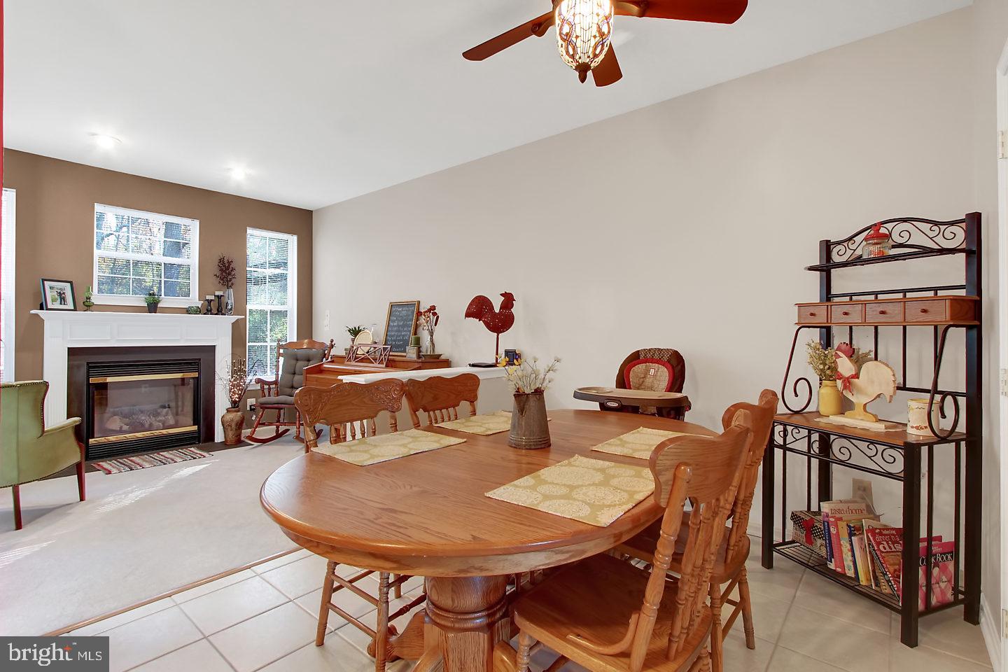 PEACEFIELDS - Residential