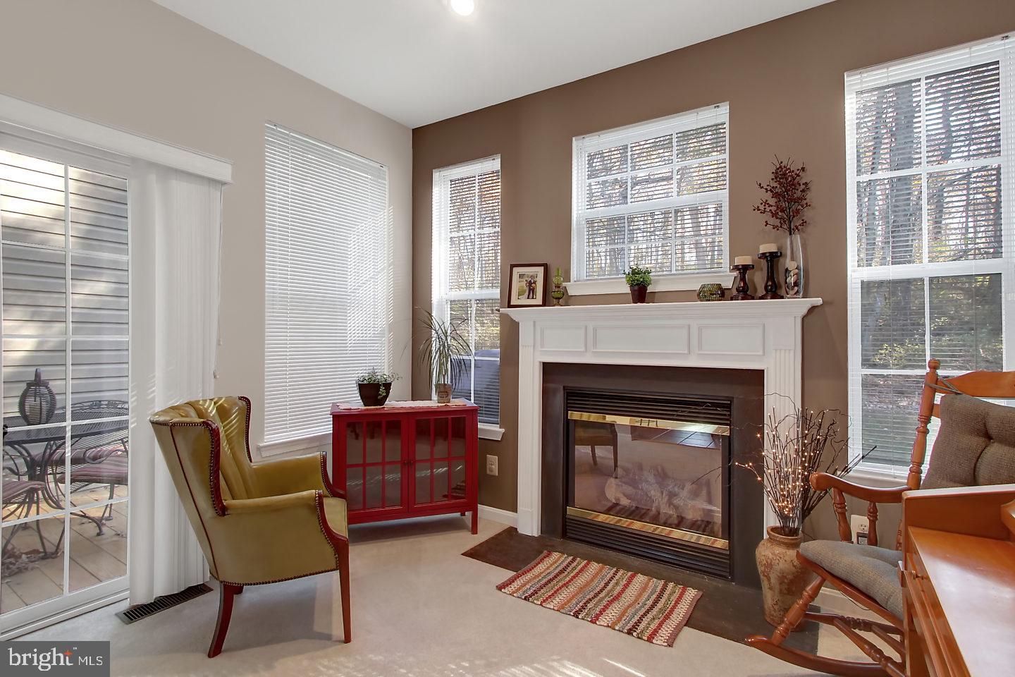 PEACEFIELDS - Residential