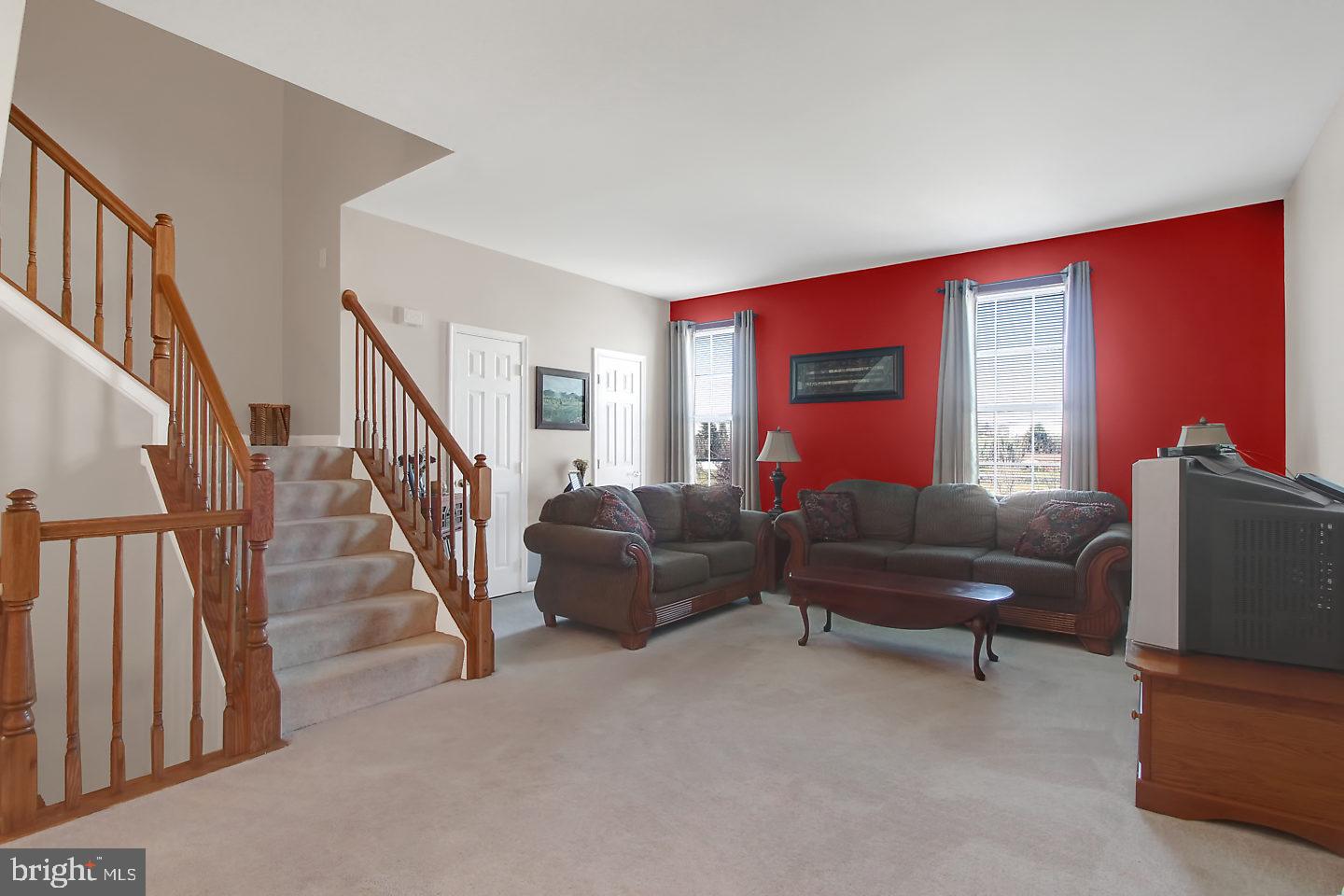 PEACEFIELDS - Residential