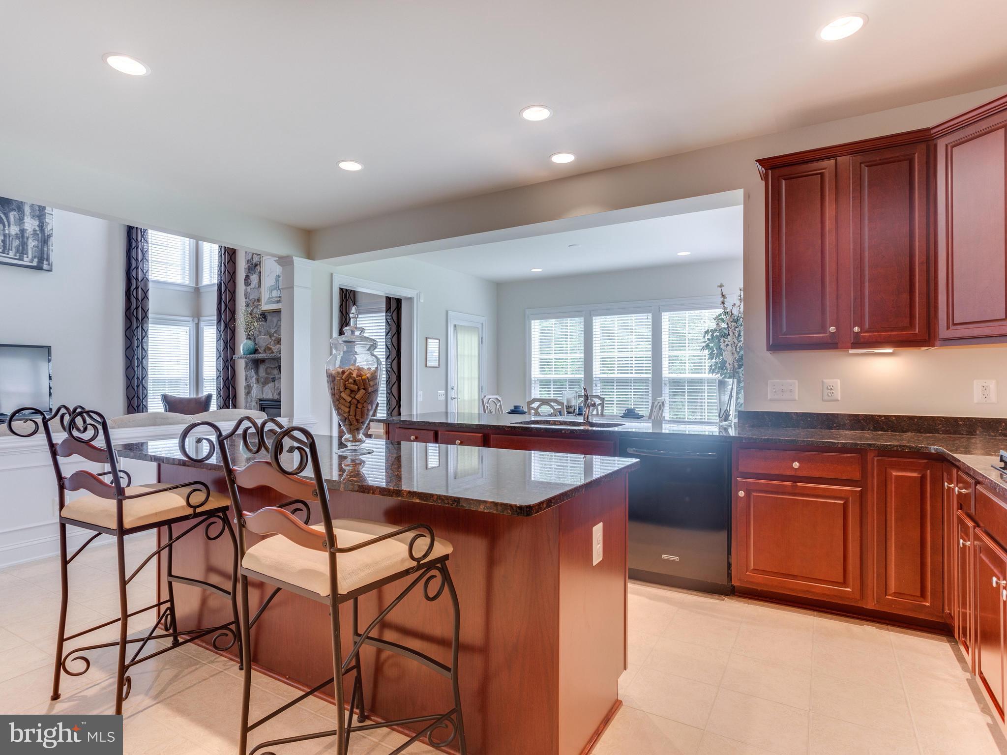 RED CEDAR - Residential