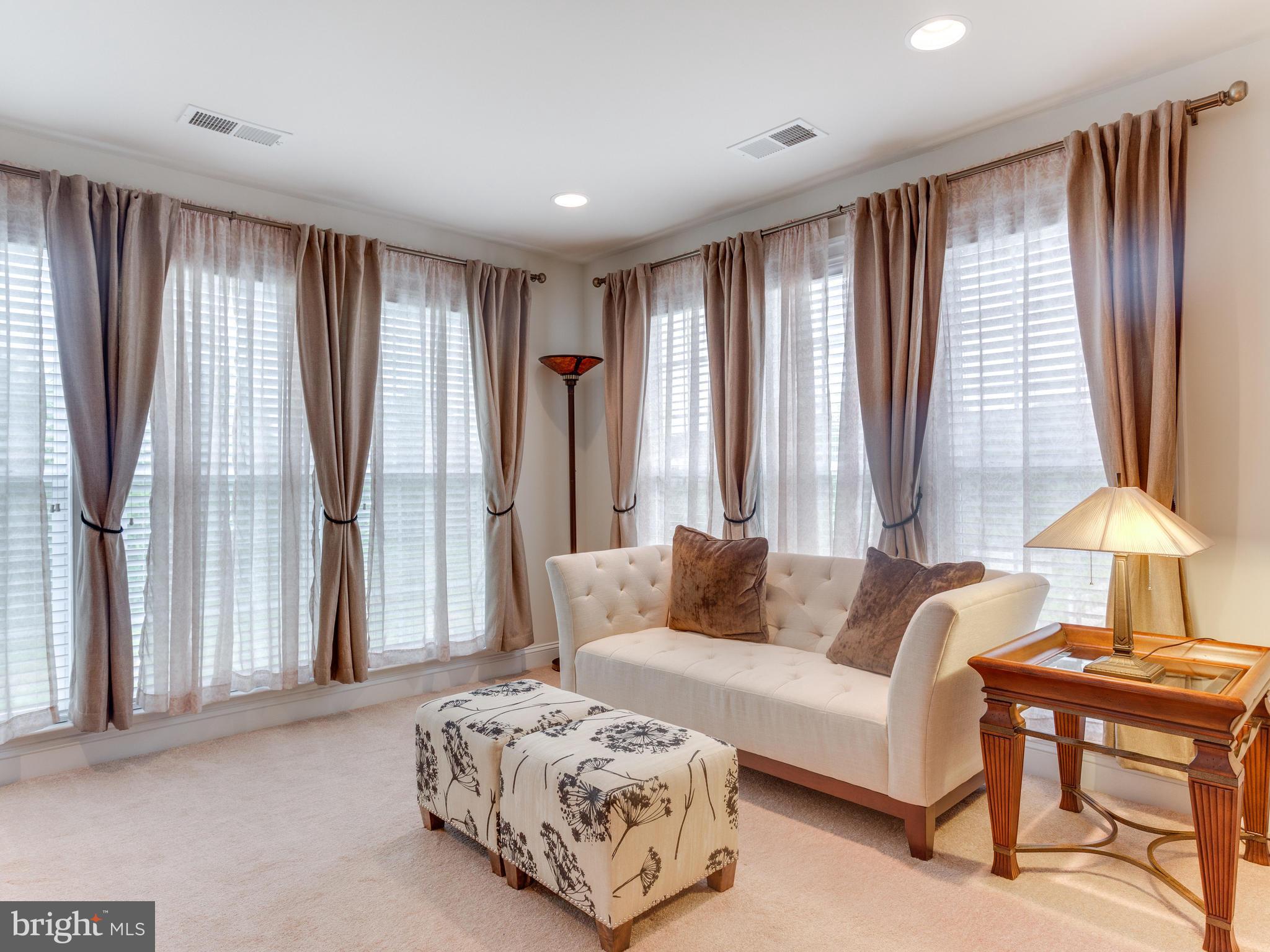 RED CEDAR - Residential