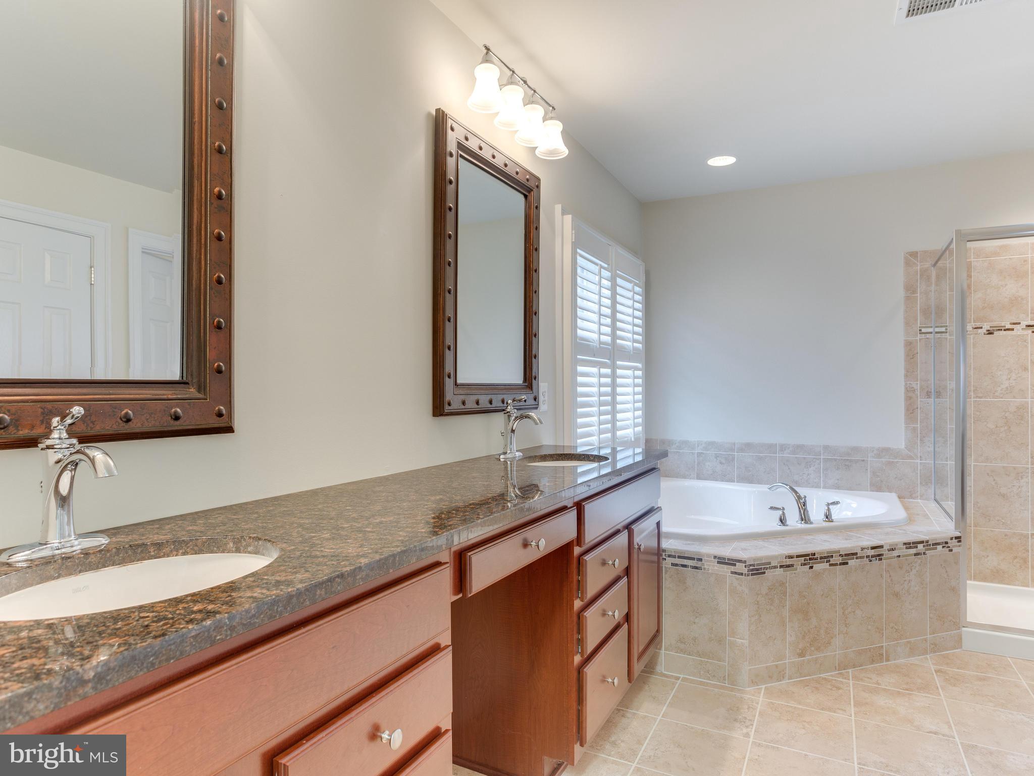 RED CEDAR - Residential