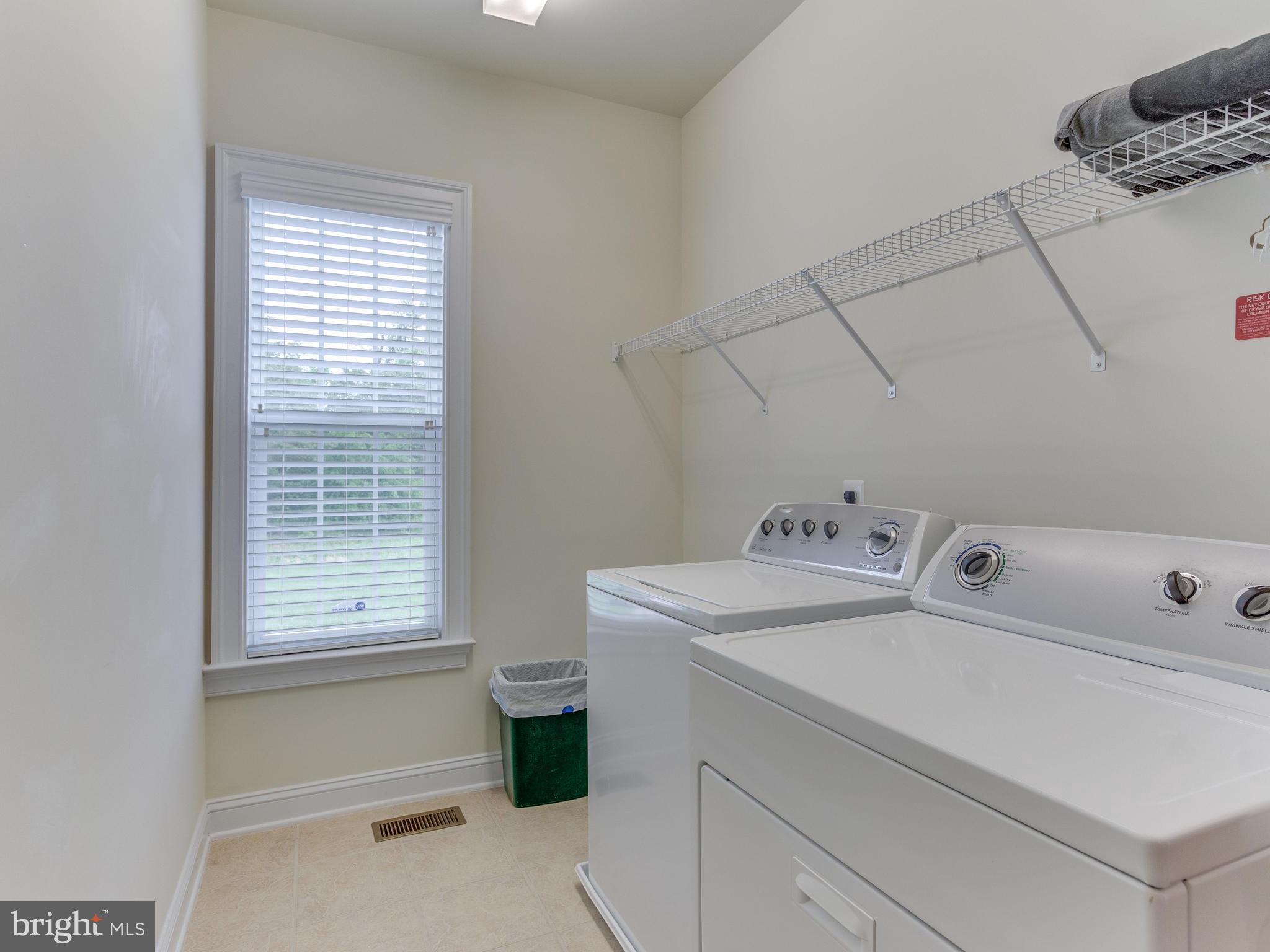 RED CEDAR - Residential