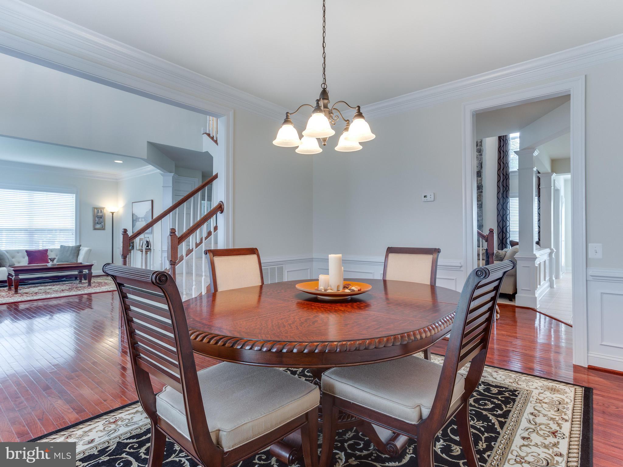 RED CEDAR - Residential