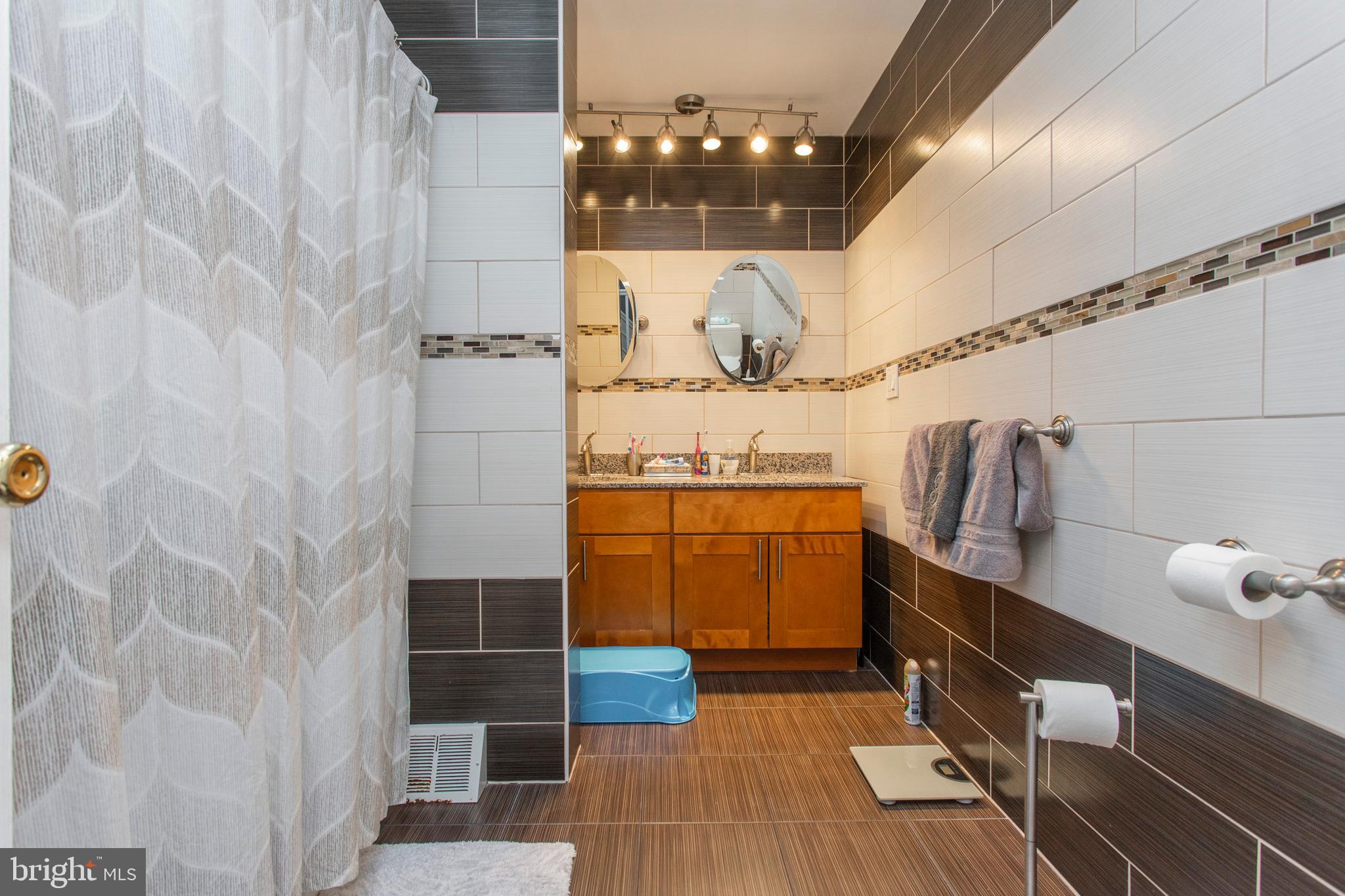 PARKWOOD - Residential