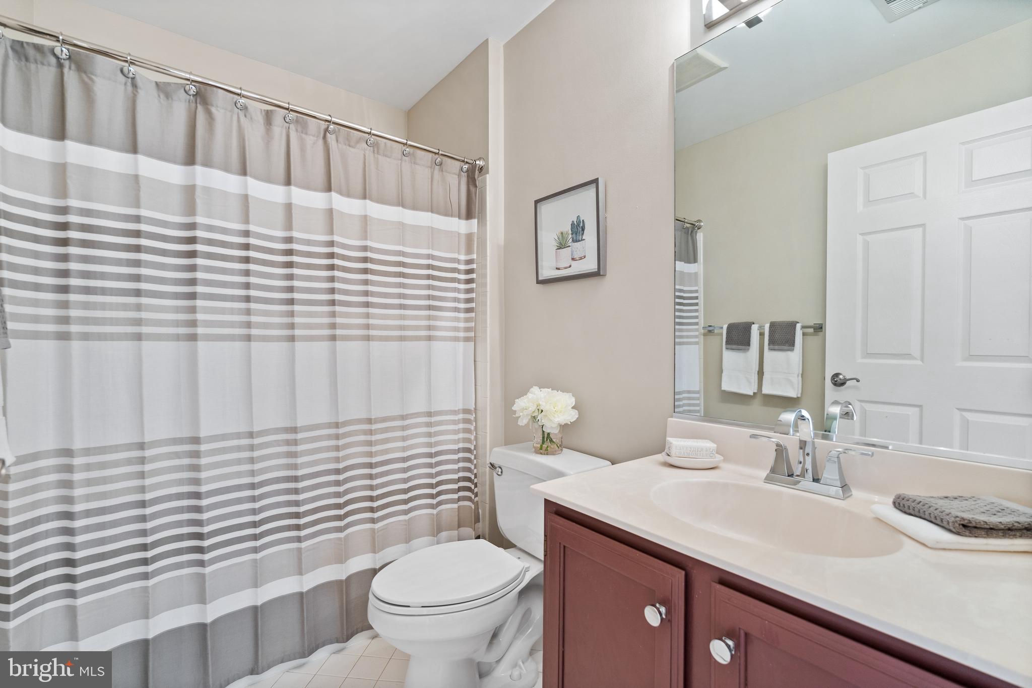 KENTLANDS RIDGE - Residential