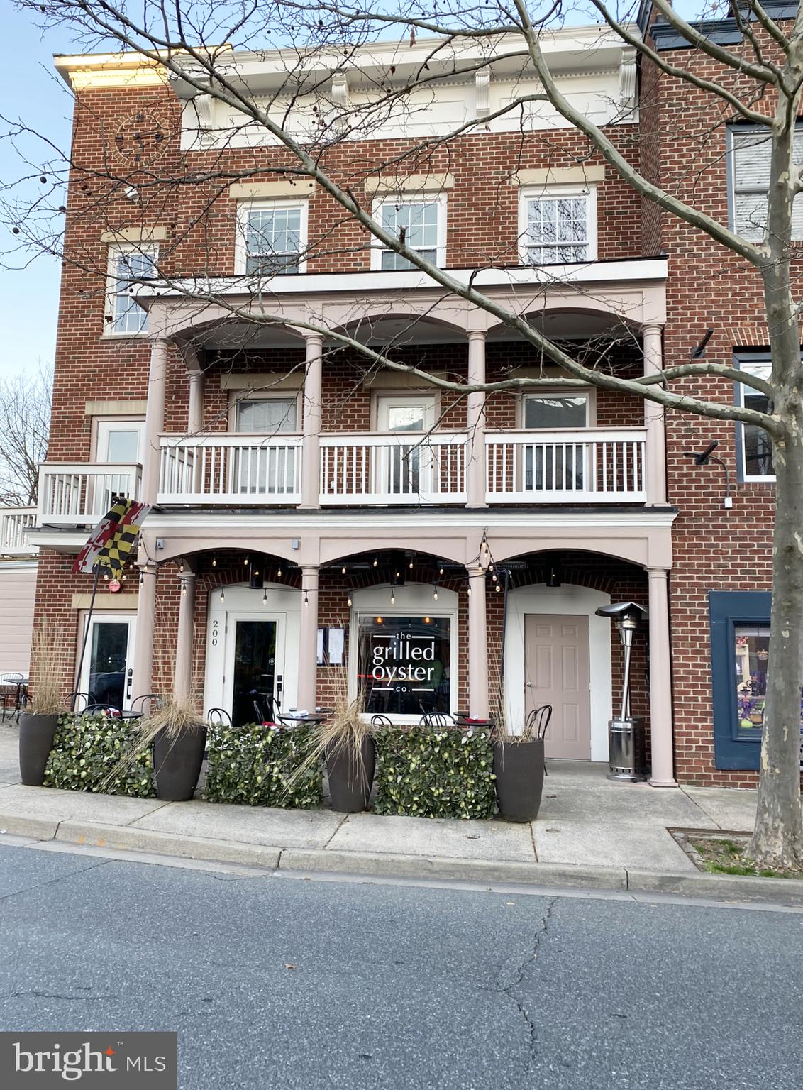 KENTLANDS RIDGE - Residential