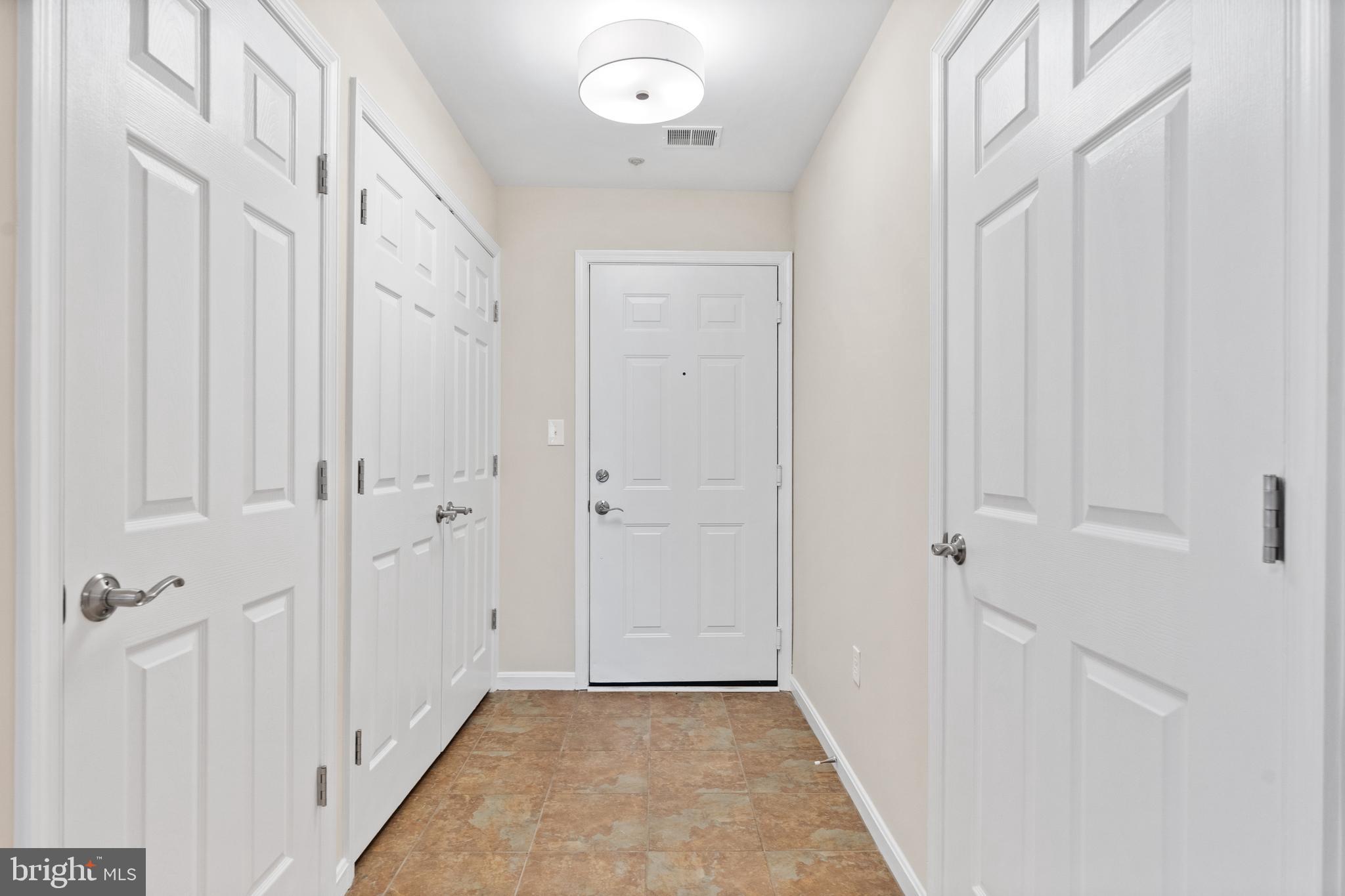 KENTLANDS RIDGE - Residential
