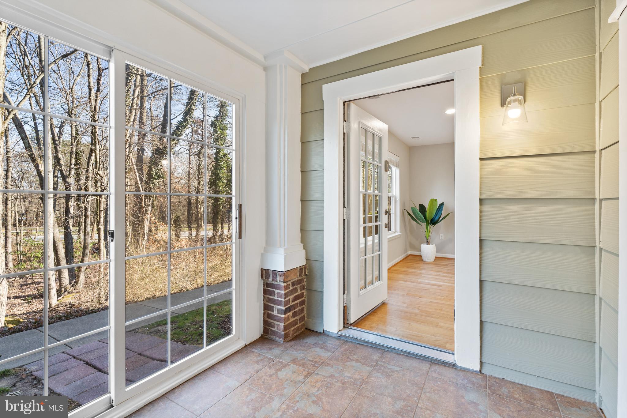 KENTLANDS RIDGE - Residential