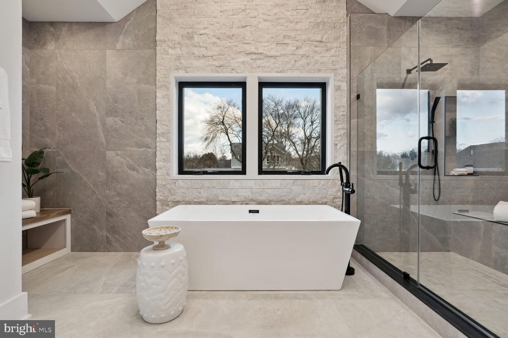 CHESTERBROOK GARDENS - Residential