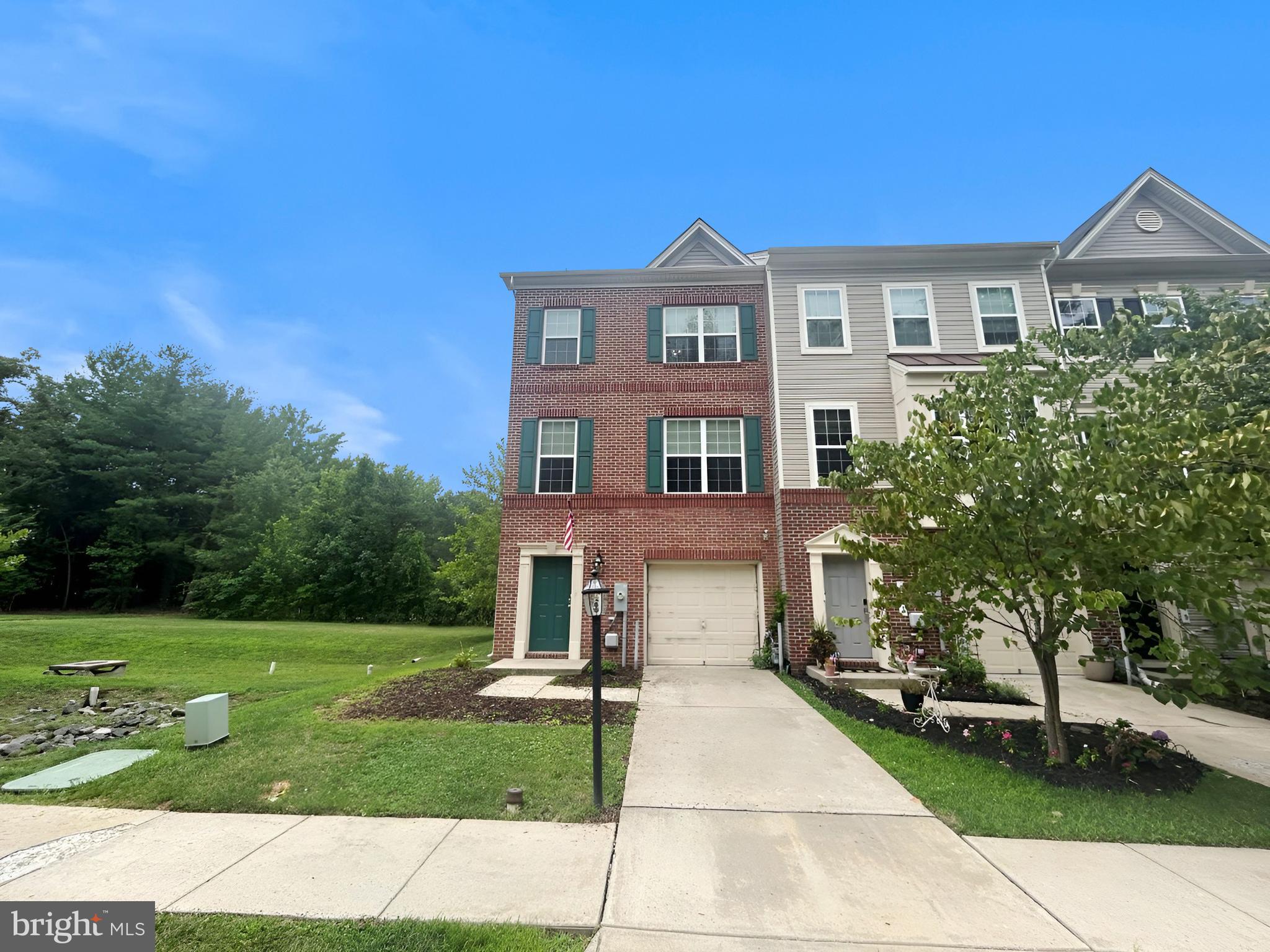 543 BLUFFTON DRIVE