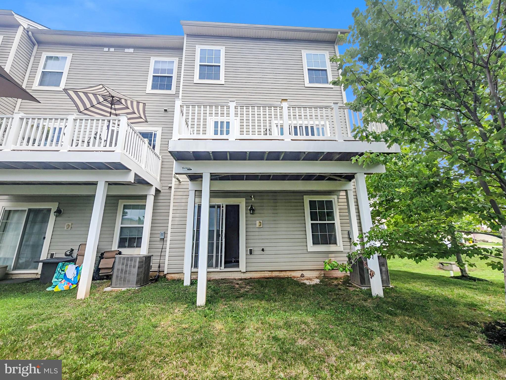 543 BLUFFTON DRIVE