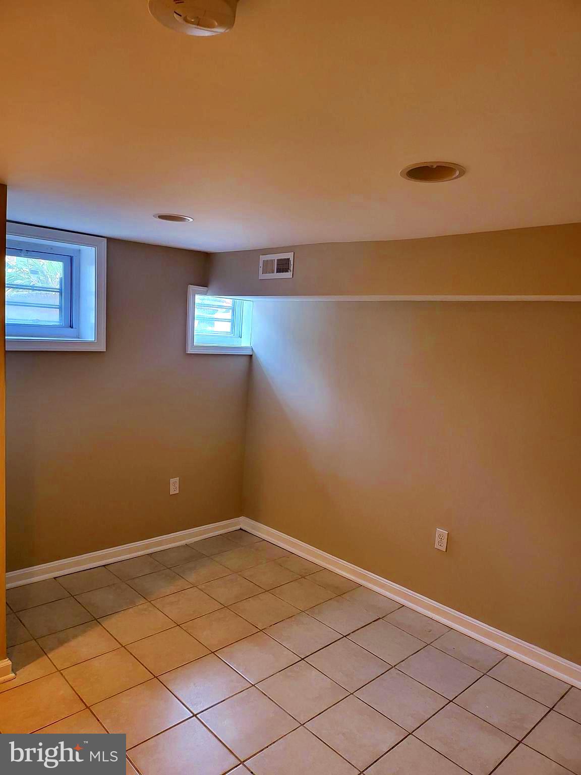 OLIVER - Residential