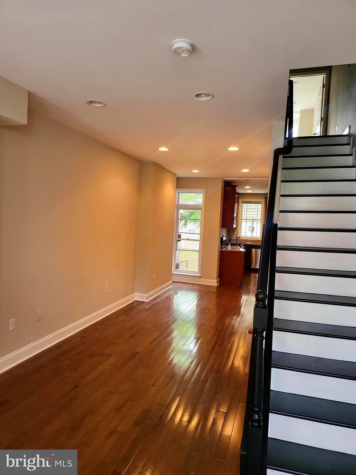 OLIVER - Residential