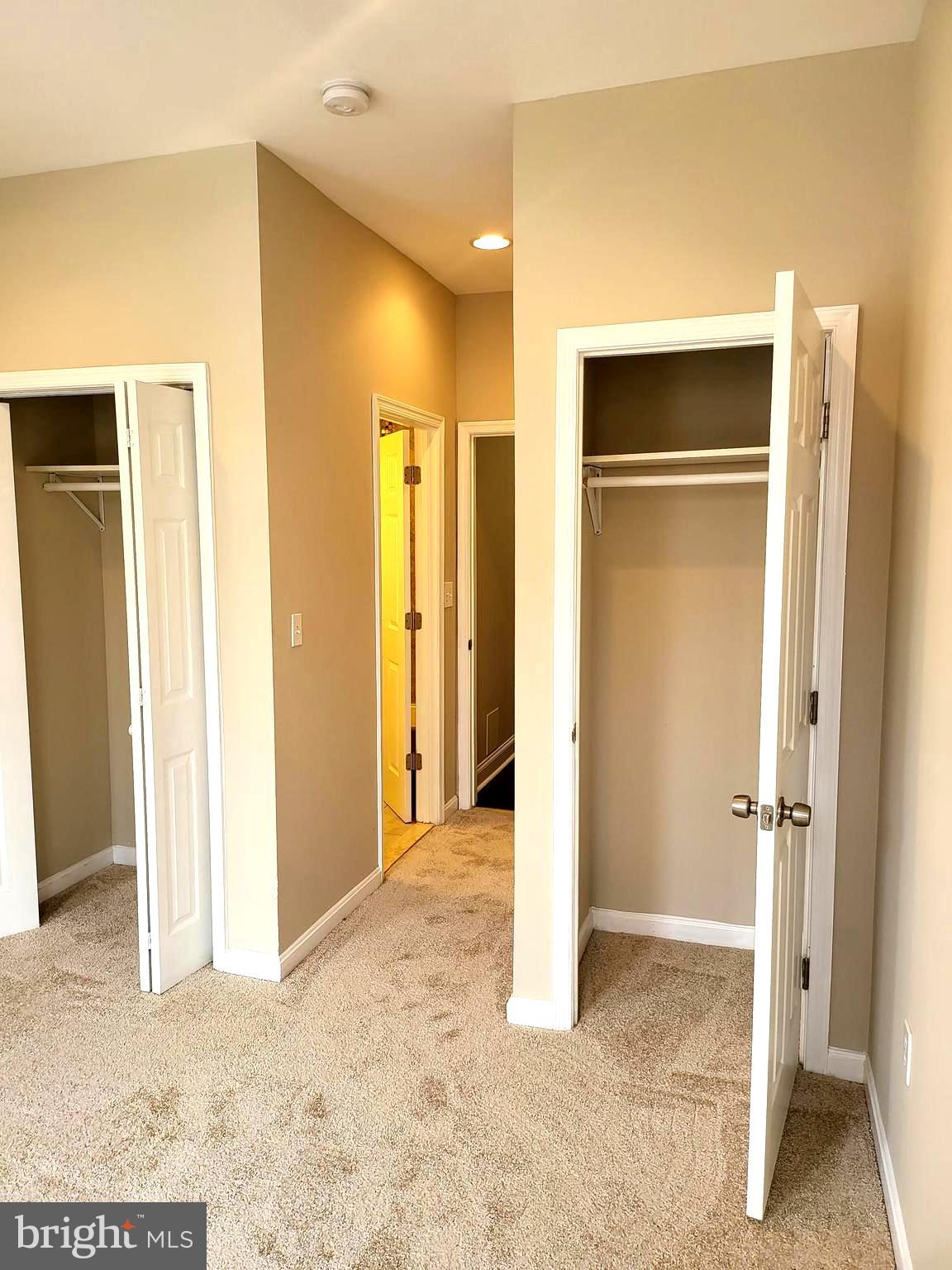OLIVER - Residential
