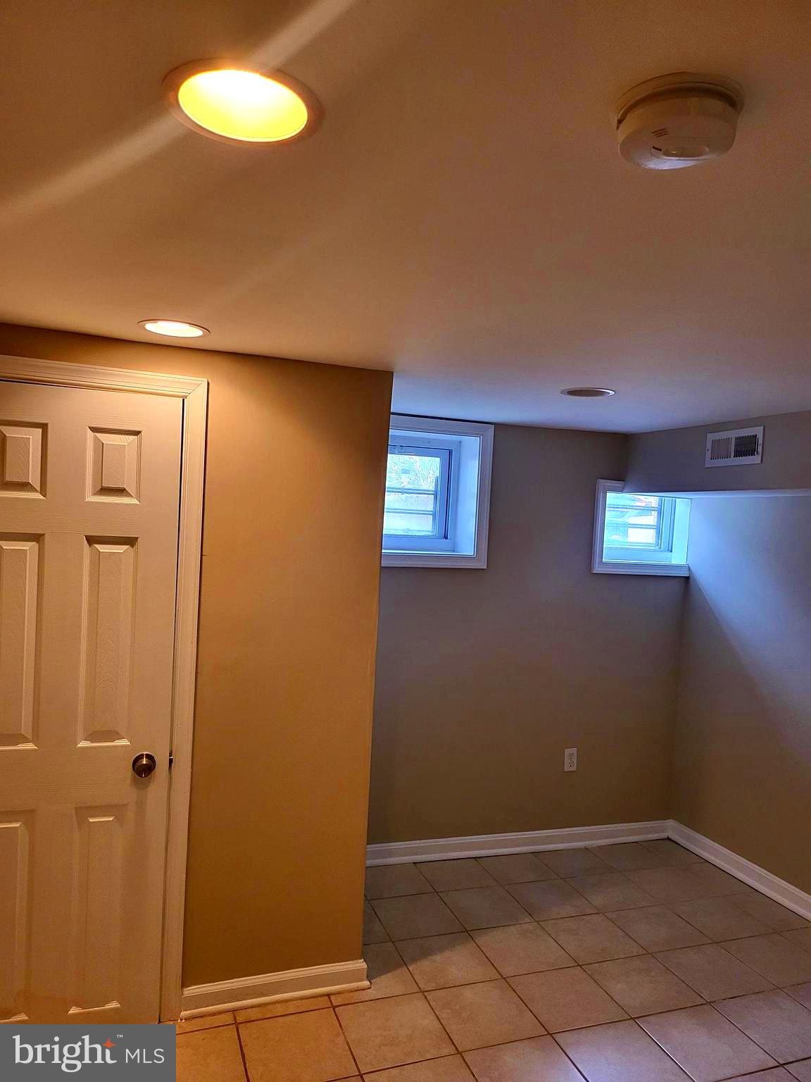 OLIVER - Residential