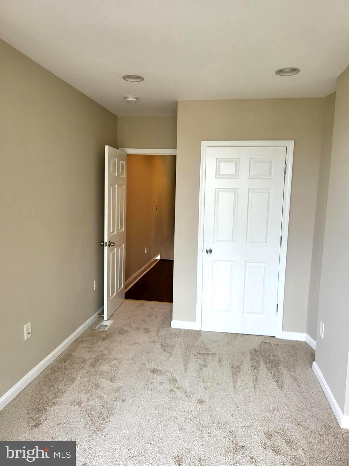 OLIVER - Residential