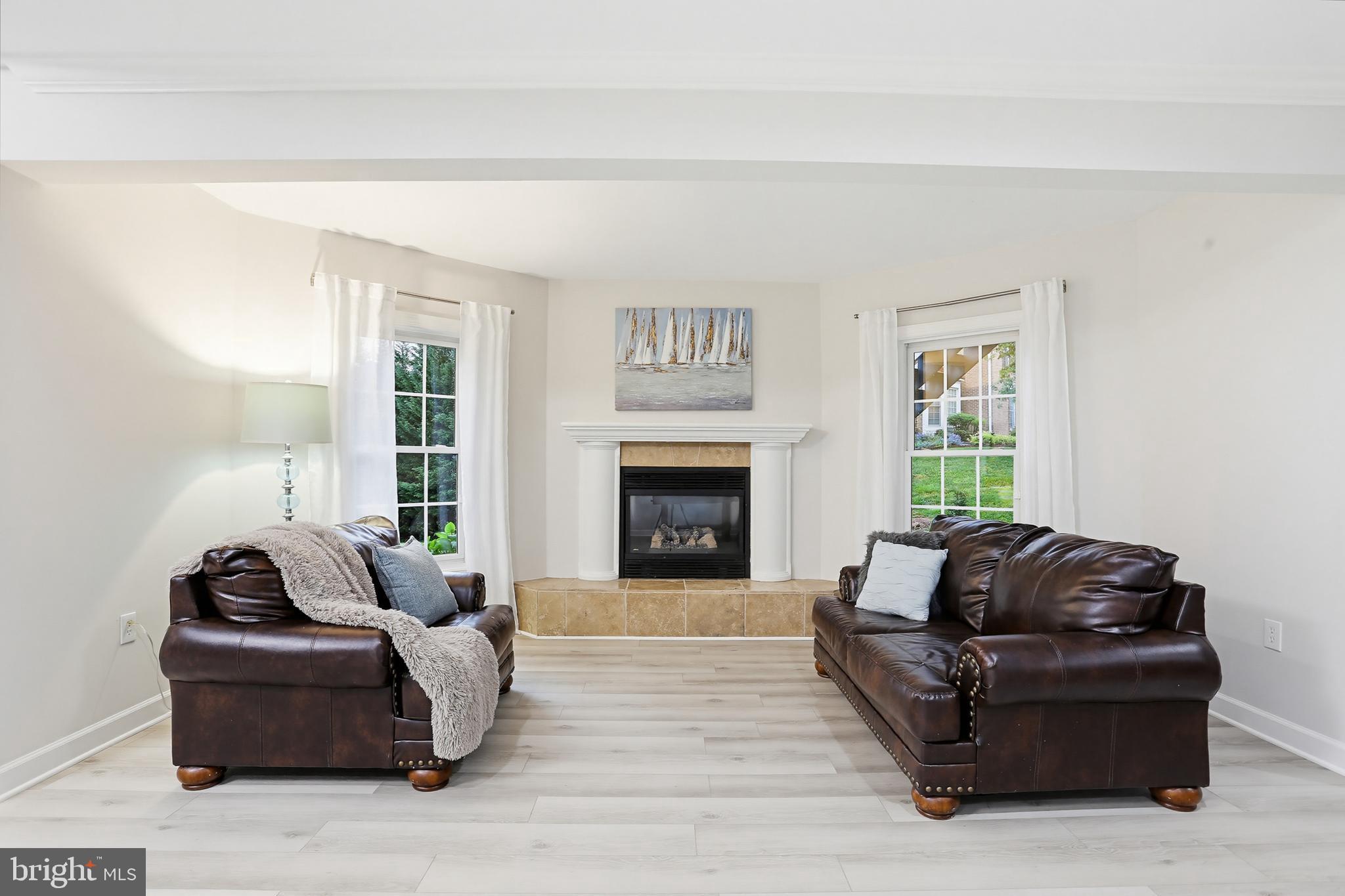 HAMPSHIRE GREENS - Residential