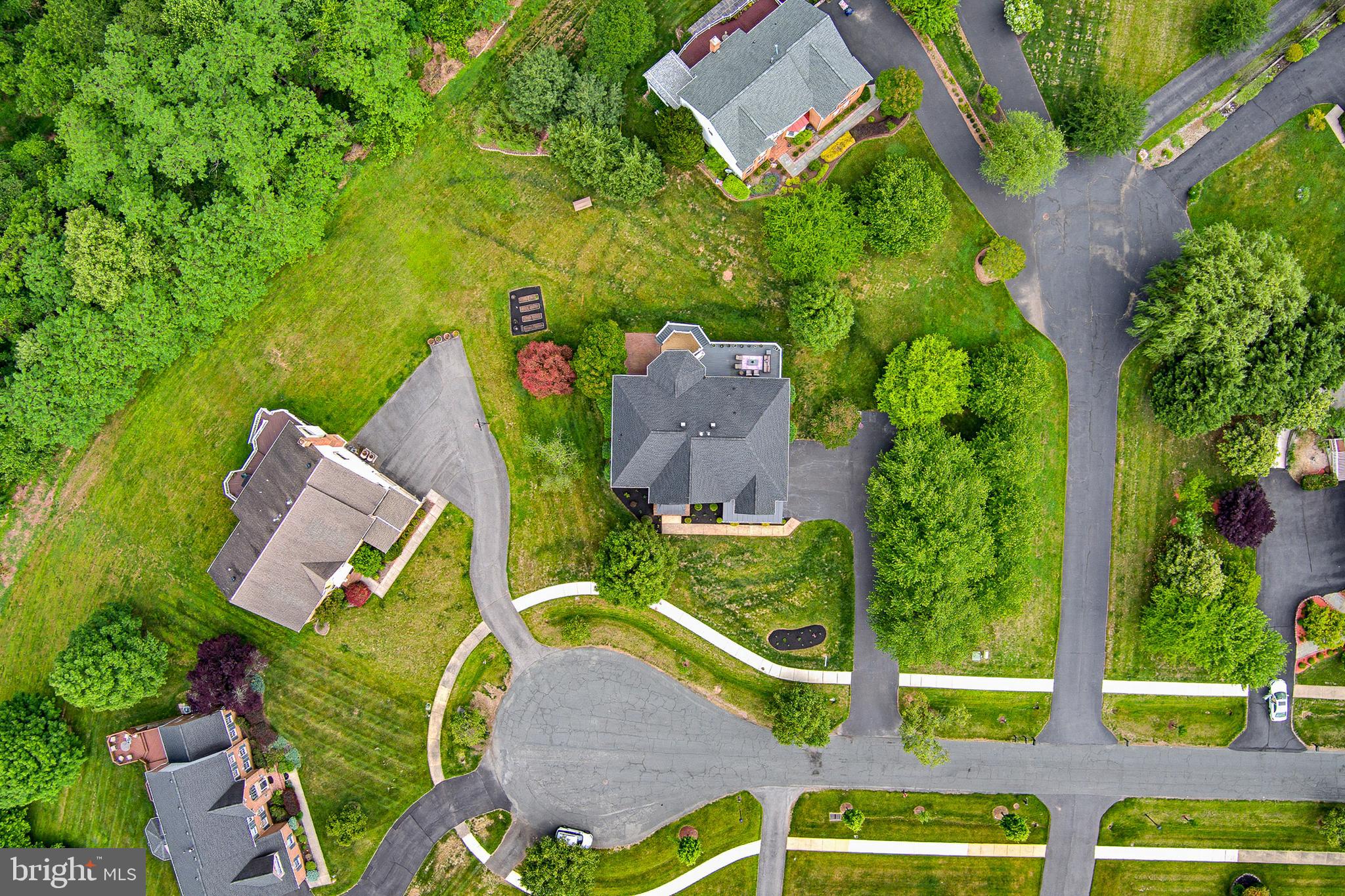 HAMPSHIRE GREENS - Residential
