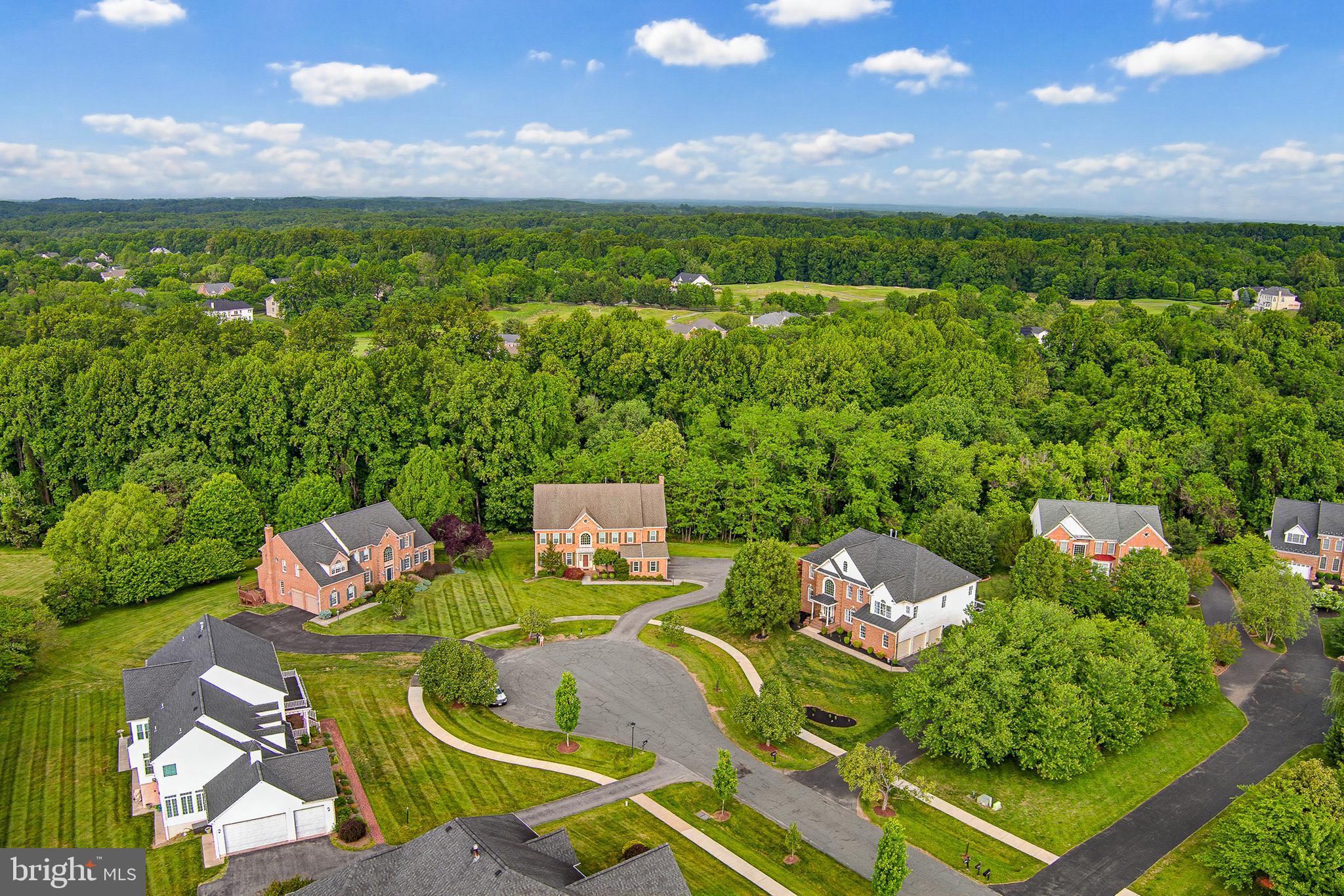 HAMPSHIRE GREENS - Residential