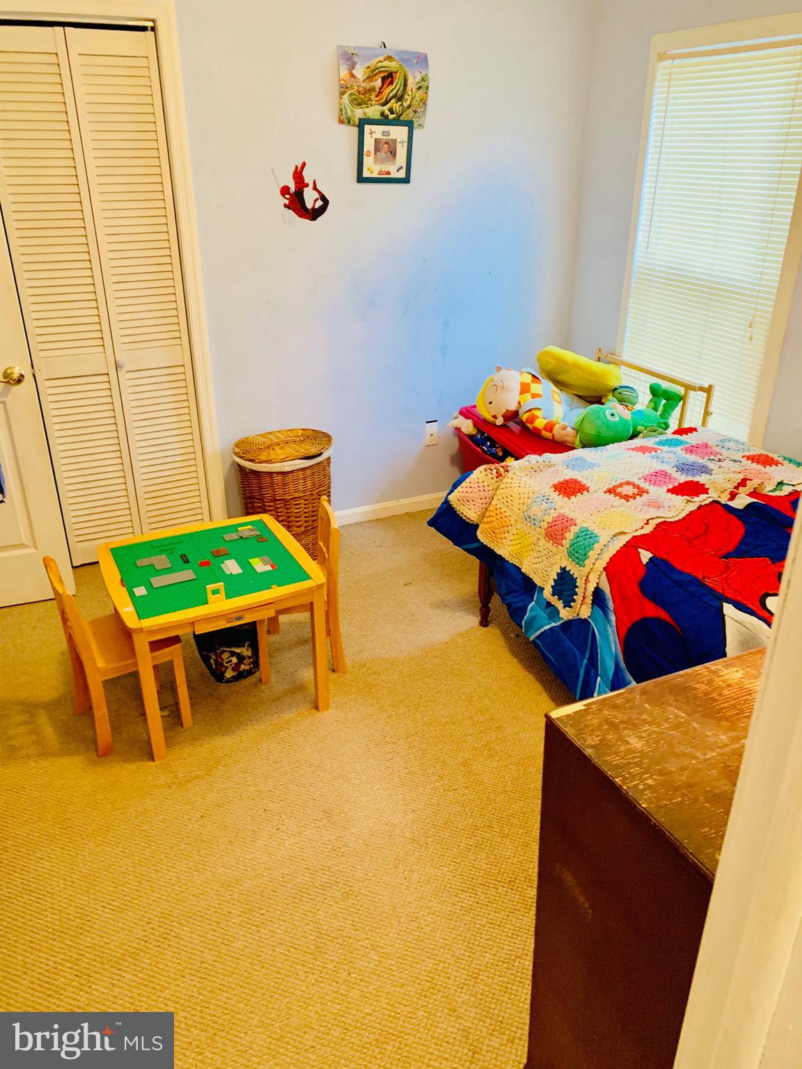 HYATTSVILLE - Residential