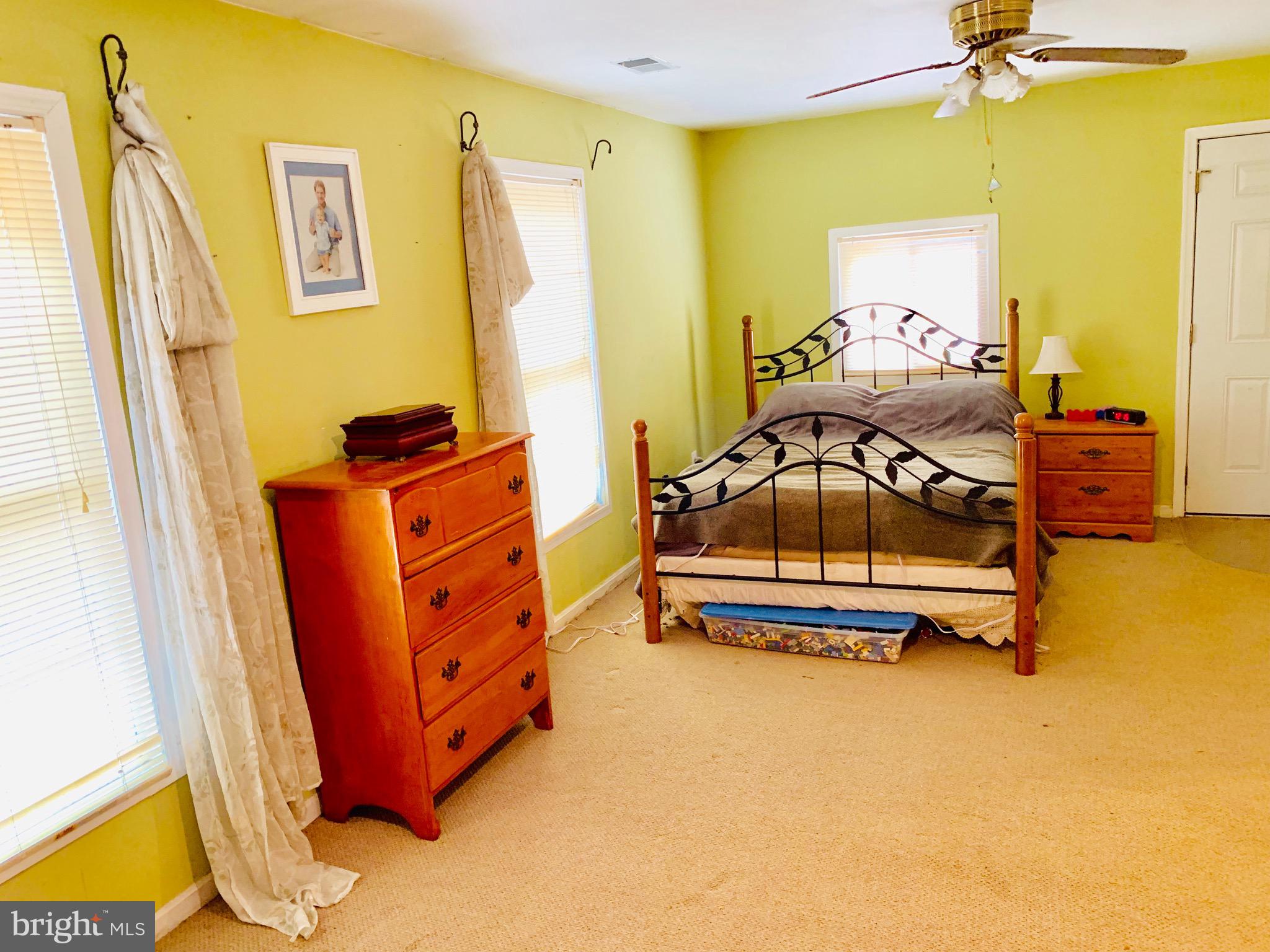 HYATTSVILLE - Residential