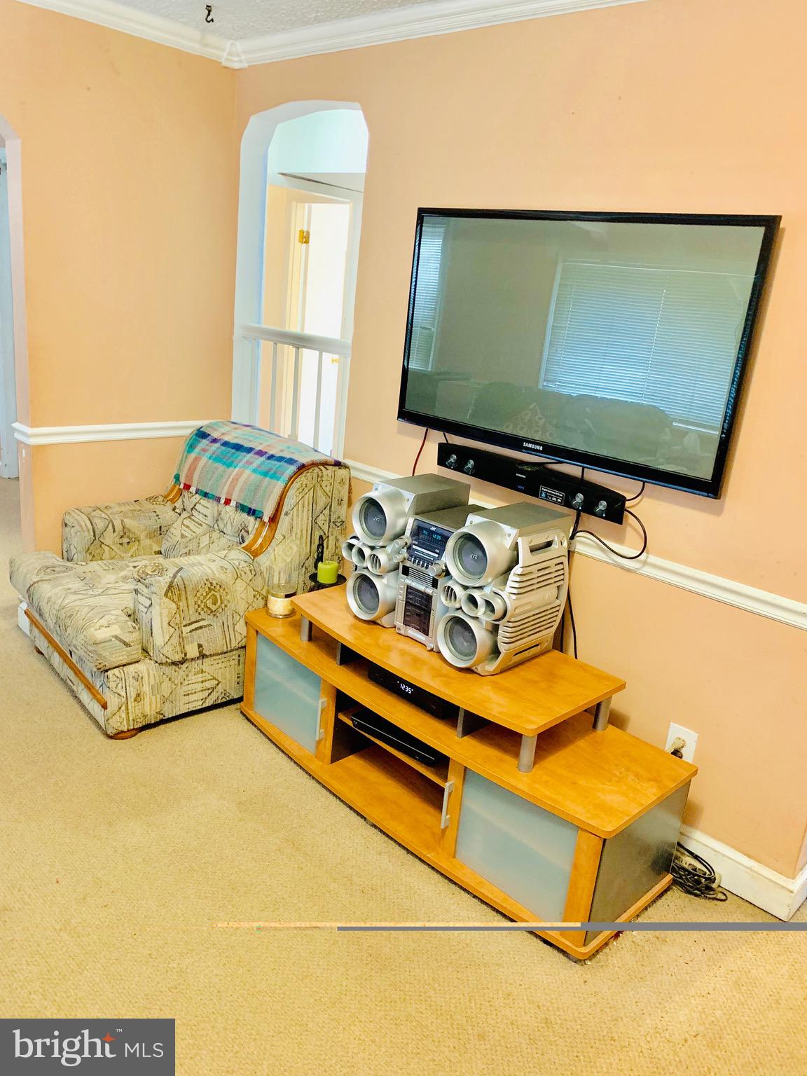 HYATTSVILLE - Residential