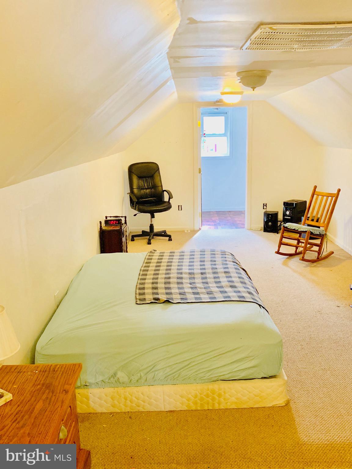 HYATTSVILLE - Residential