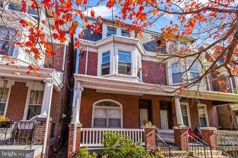 Photo of 321 COLLEGE AVE, LANCASTER, PA 17603 (MLS # PALA2027448)