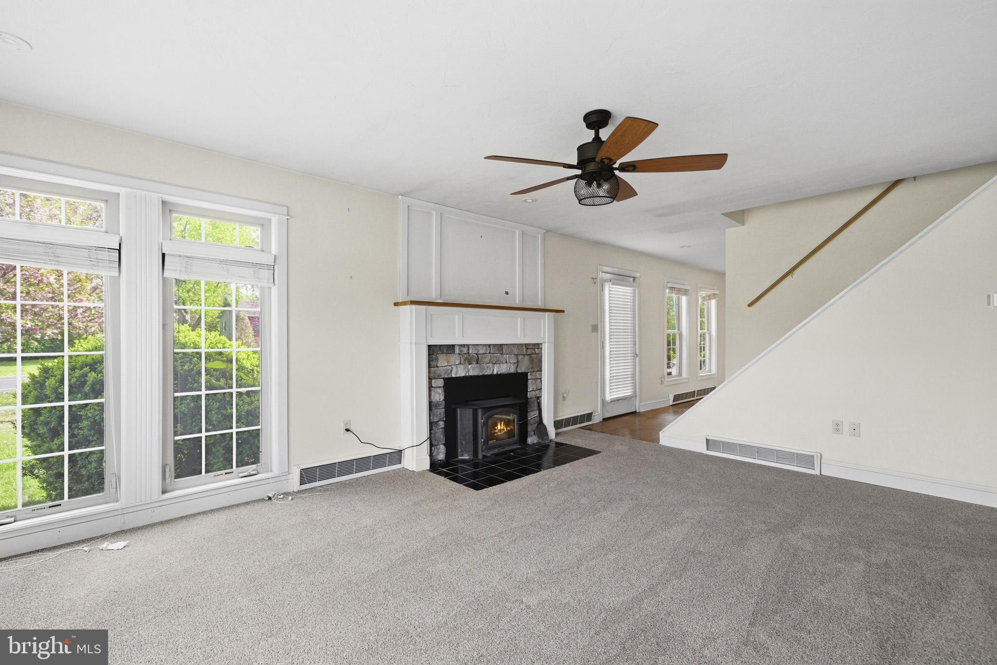 227 HERITAGE DRIVE