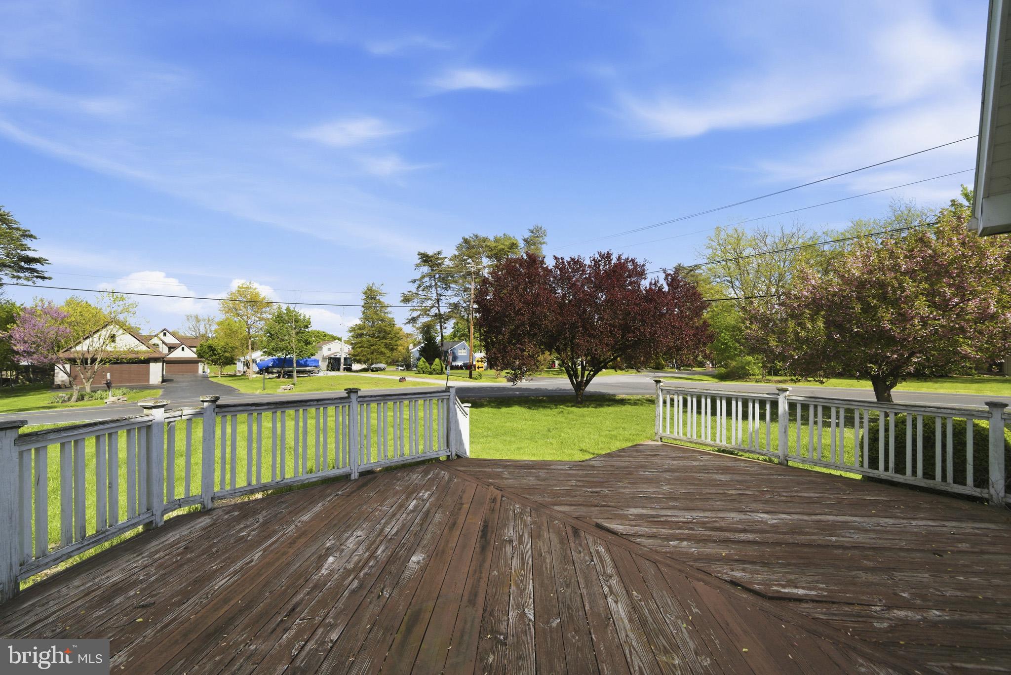 LAKE HERITAGE - Residential