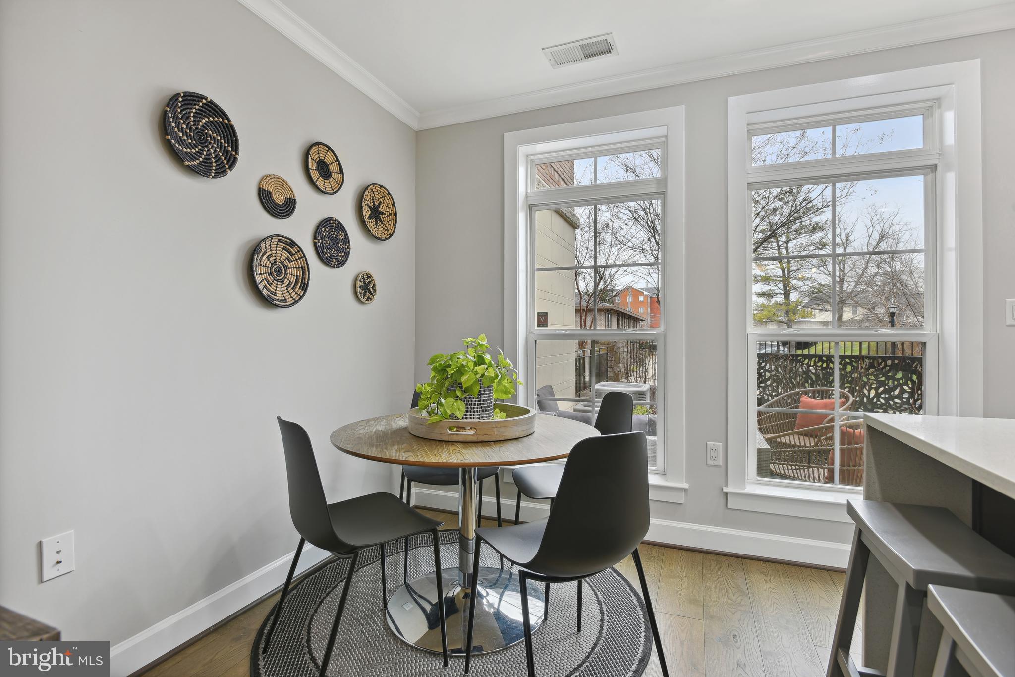 MAYFAIR ON MAIN - Residential